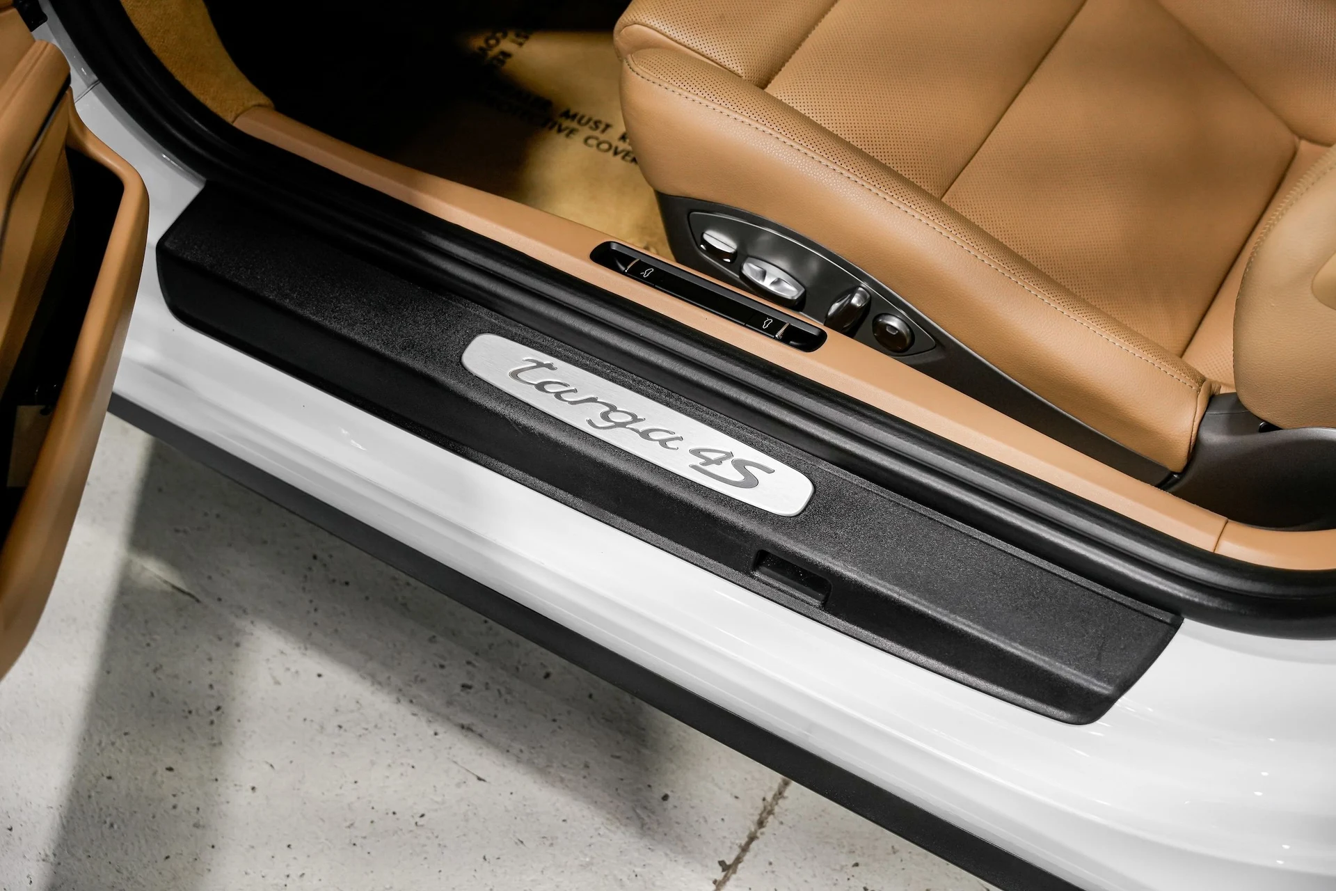 mph022_95662646_7bb39e242d380c1fe6188ca11f45a06bx_bebf489956