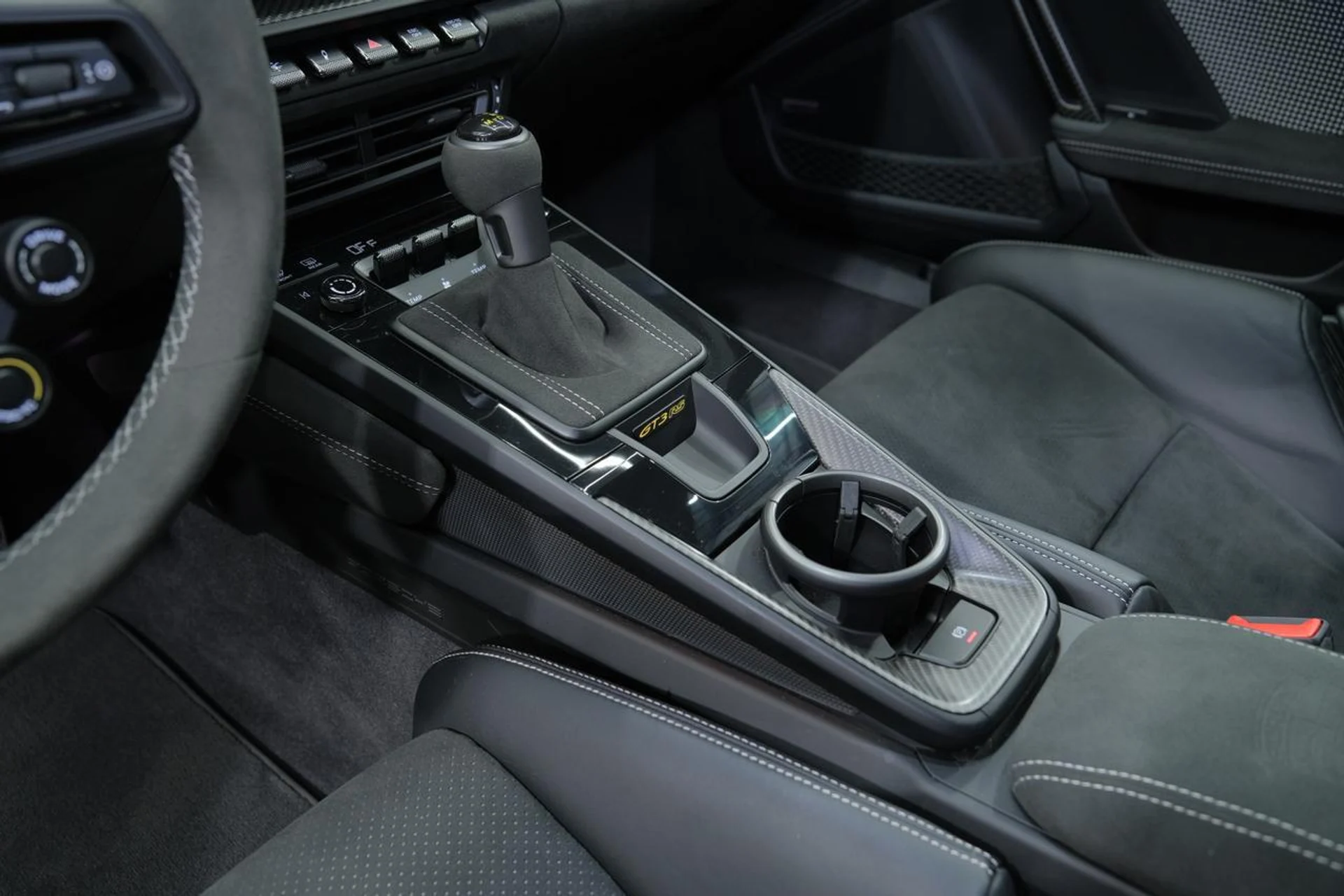 mph022_958060846_de653aff0ddd4d3e46acbdeaa9d39f97_04425ce263