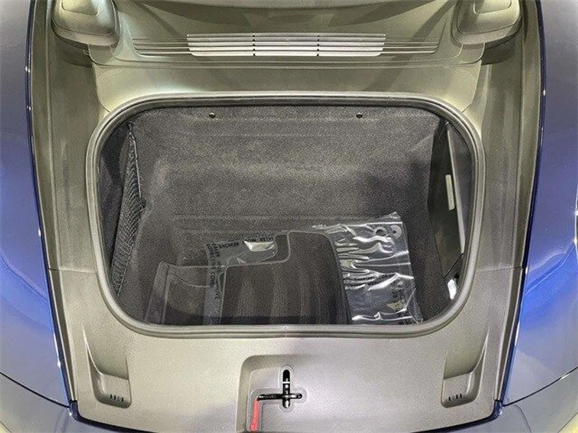 mph022_959691746_9c28aad5e3b427ac2541f5e6b7813ad0x_95456de467