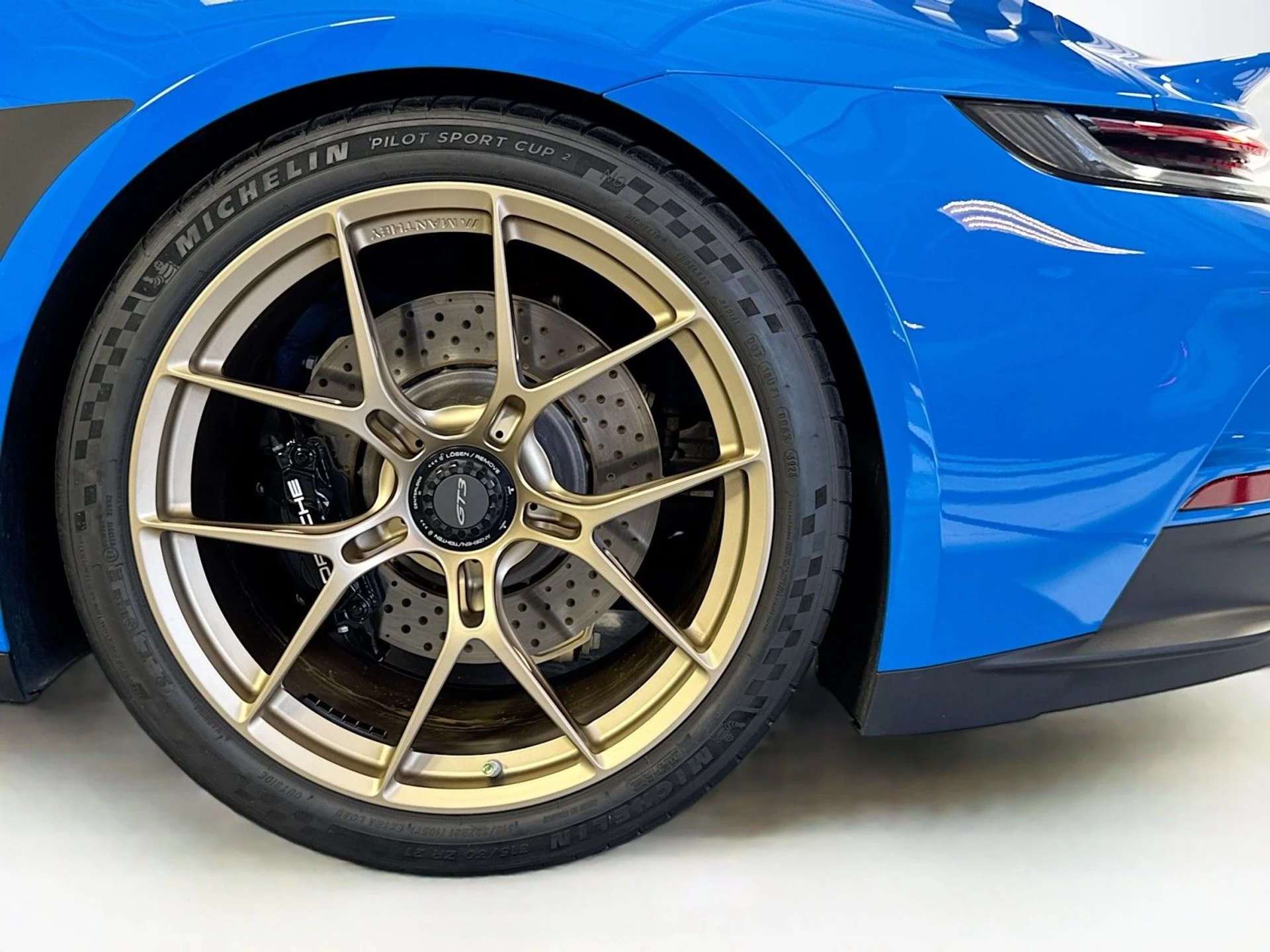 mph022_961242849_dcc5a424ab7119d3479d71f72be56bbf_1d7f91b9cc