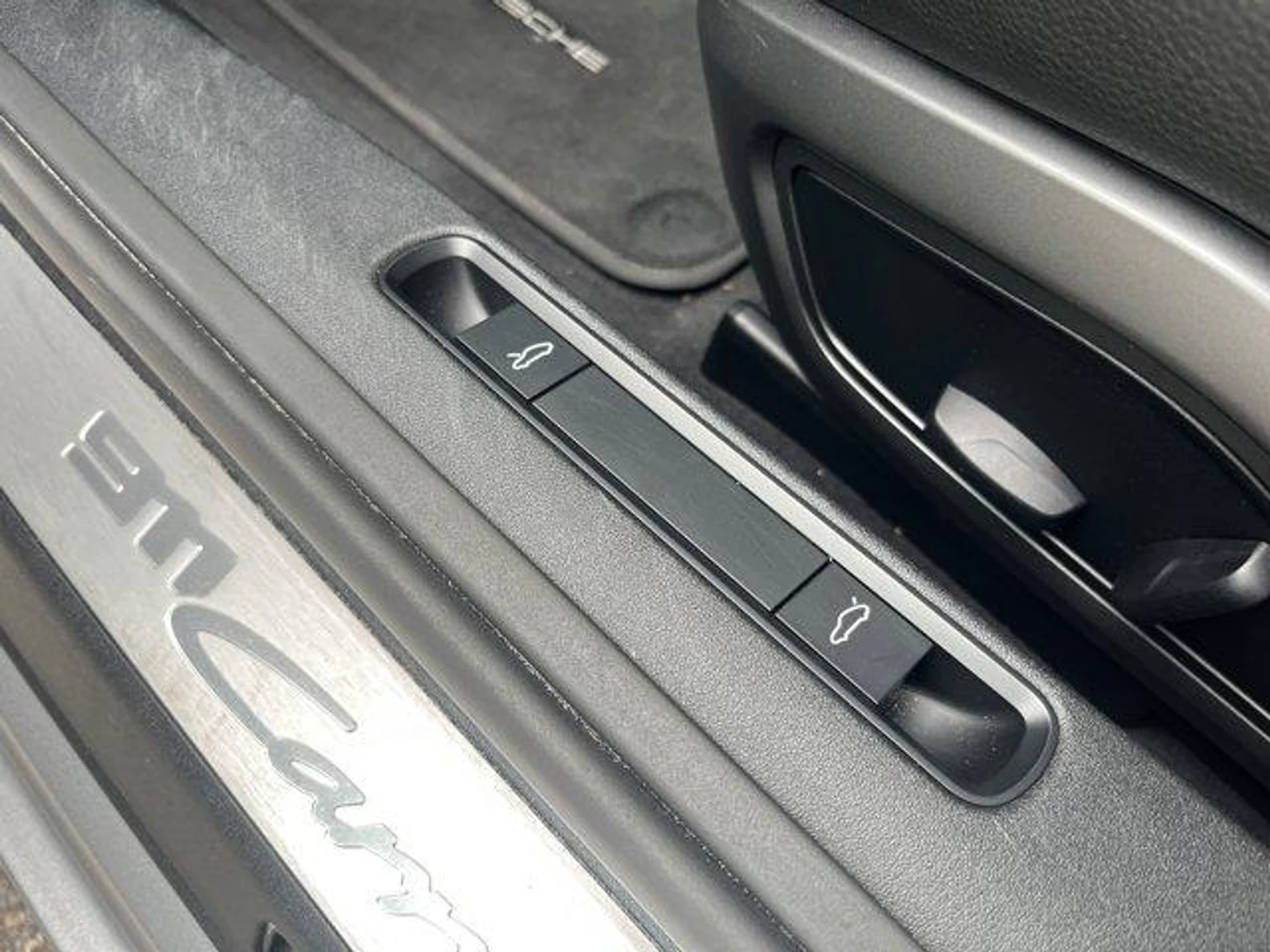 mph022_966134394_se_S_Am_Zm_W6_Wv_NE_8_P0tzy_V_Dw_Dbd_Y_185fc263c9