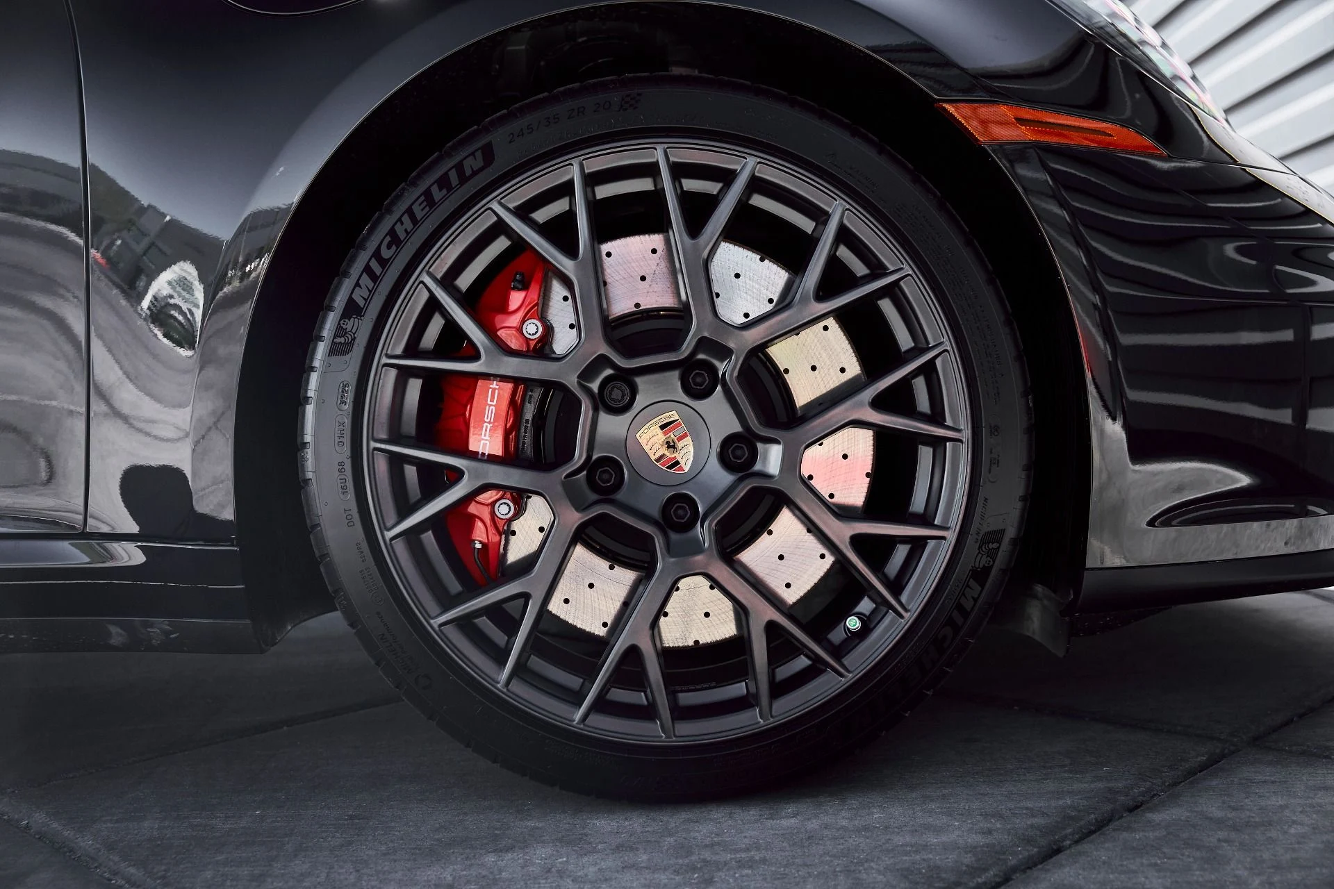 mph022_967529166_Used_2026_Porsche_911_Targa_4_S_1772843217_572b9b1f3e