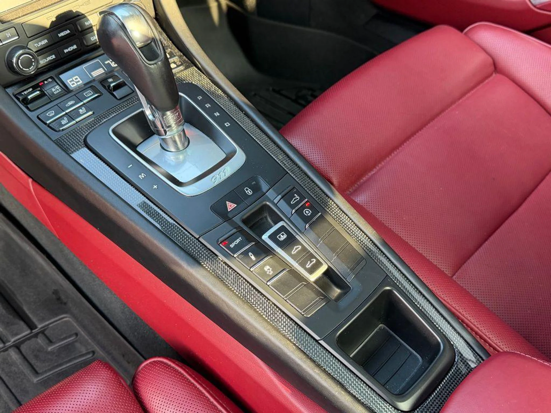 mph022_968315565_0d_N_Lv_8i_AIU_4_Ch_Tlv_Ner6lv37_U_0512282069