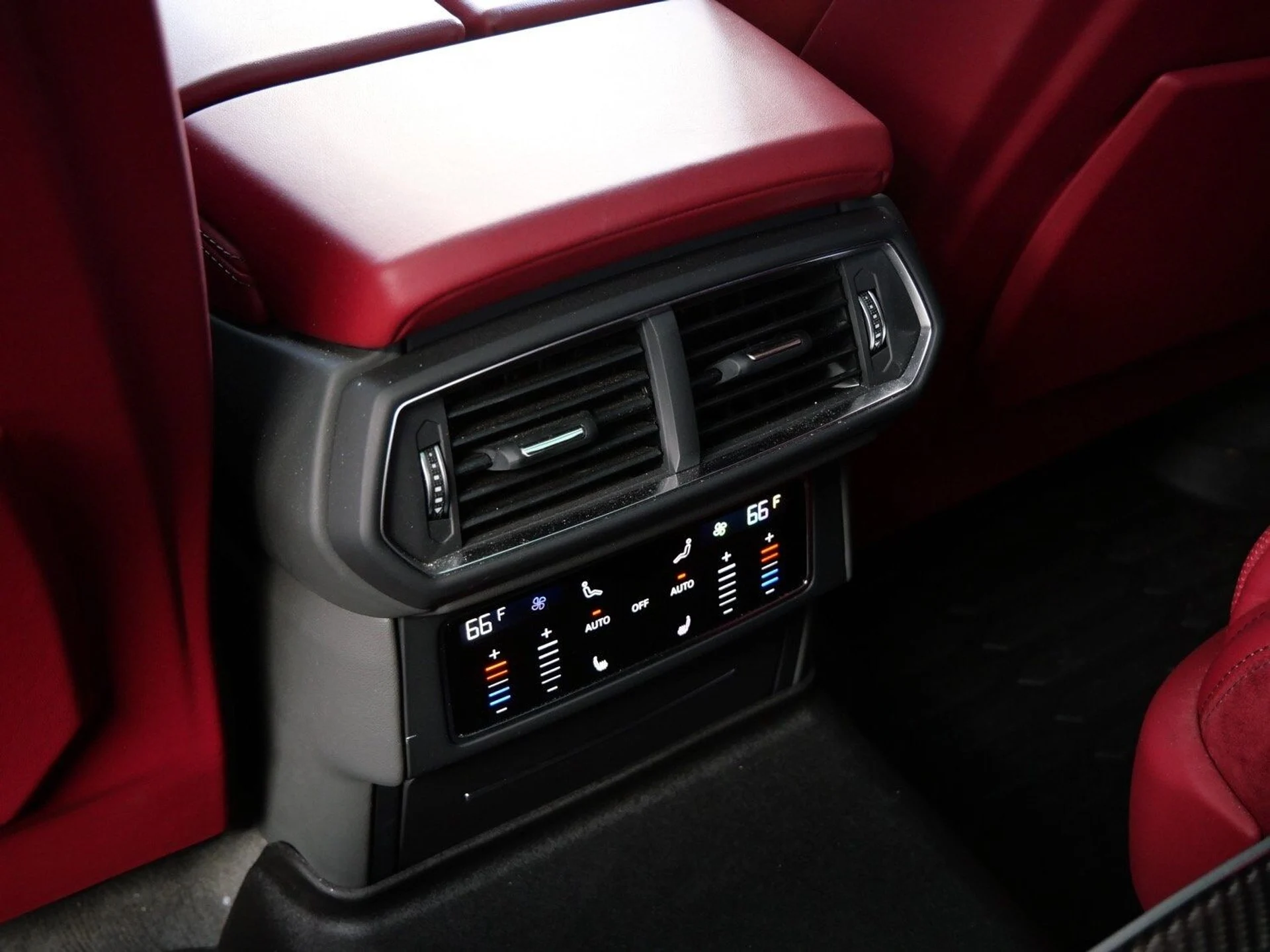 mph022_970563098_46abea726aa3889c2db6fa452582840dx_2cebef79b4