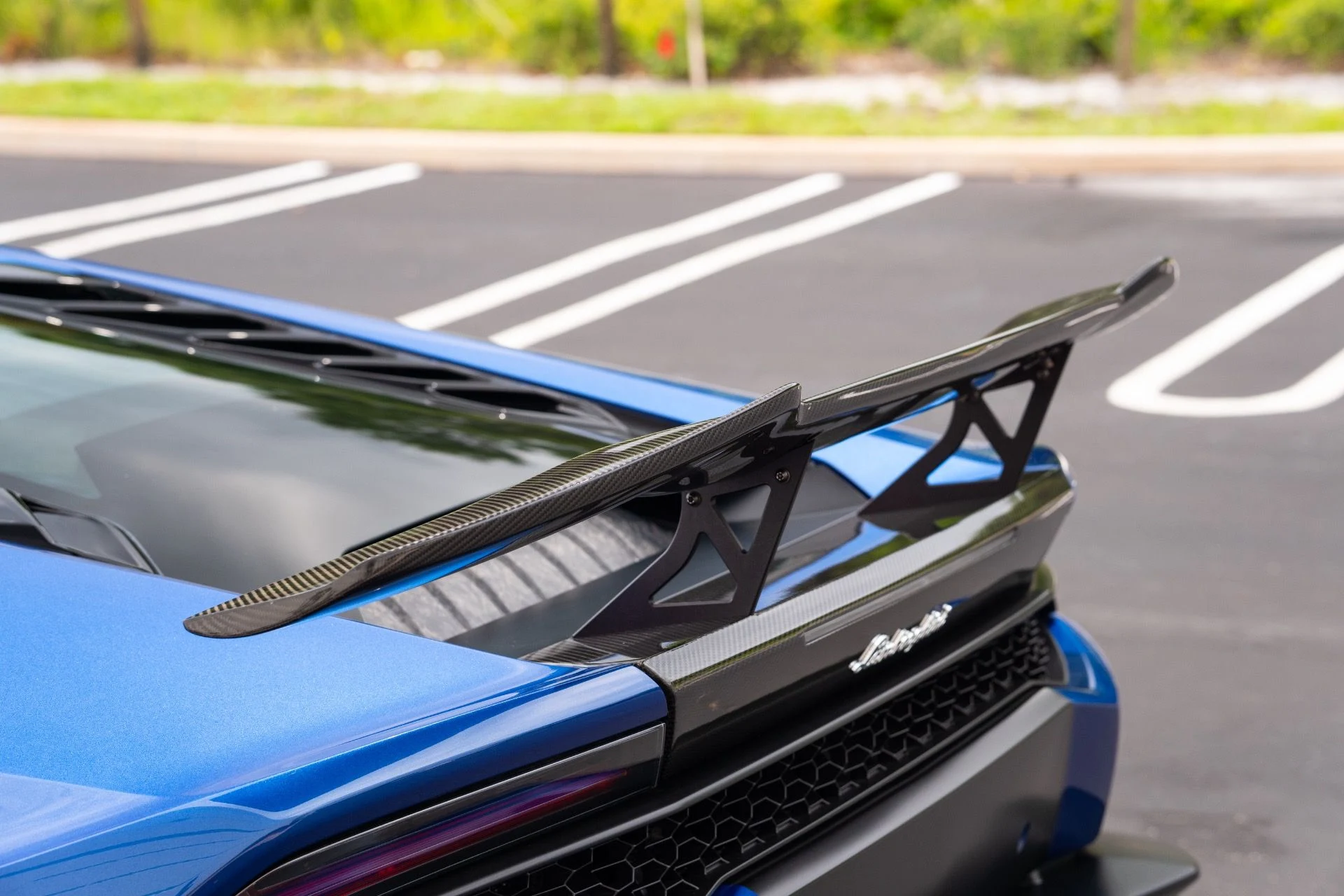 mph022_973793577_Used_2015_Lamborghini_Huracan_LP_610_4_1780446650_6862f8a8b0