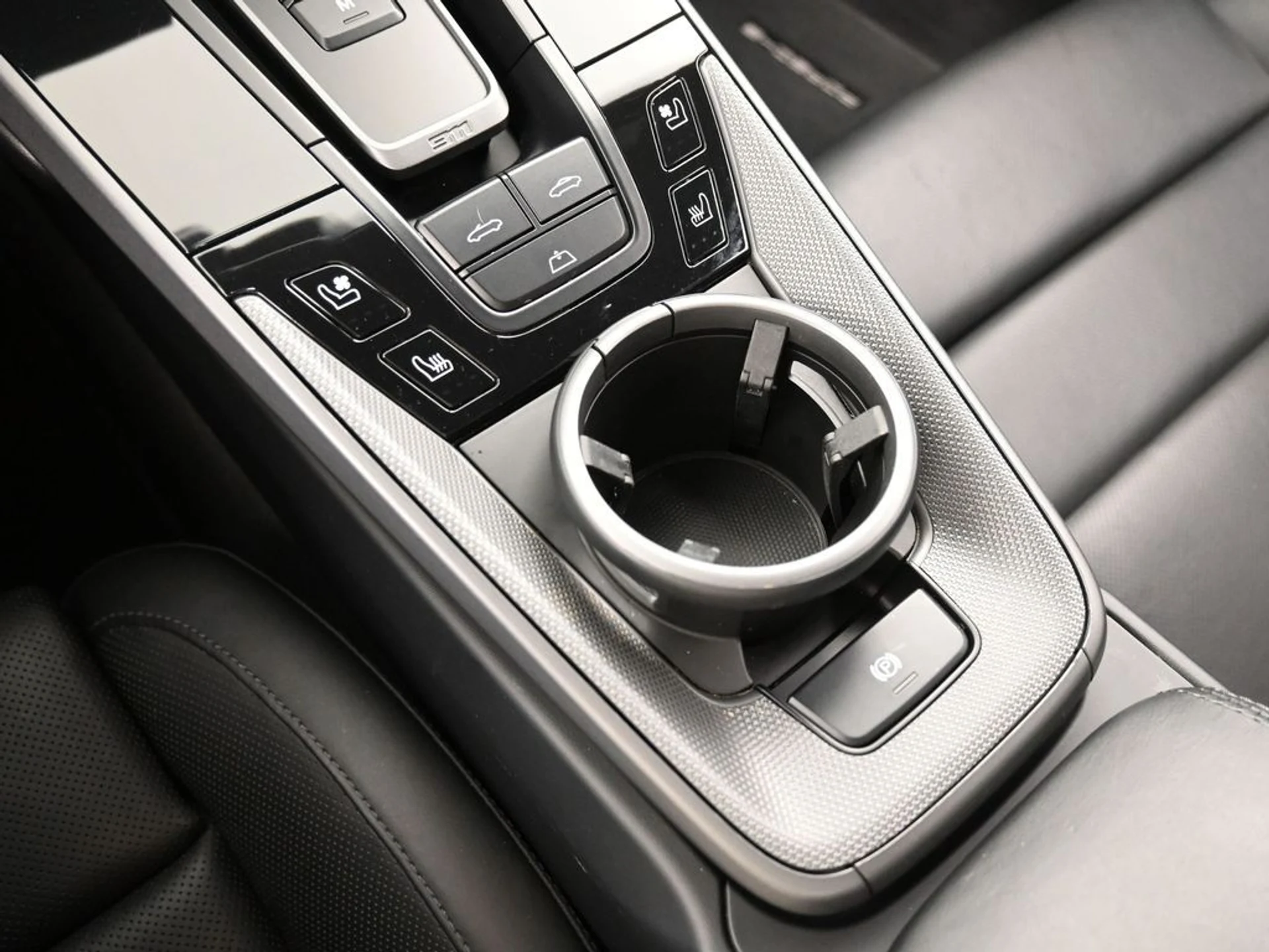 mph022_976668481_8cef46aa_180c_4c8e_a21c_825c4d8f315b_1c29d06bc2