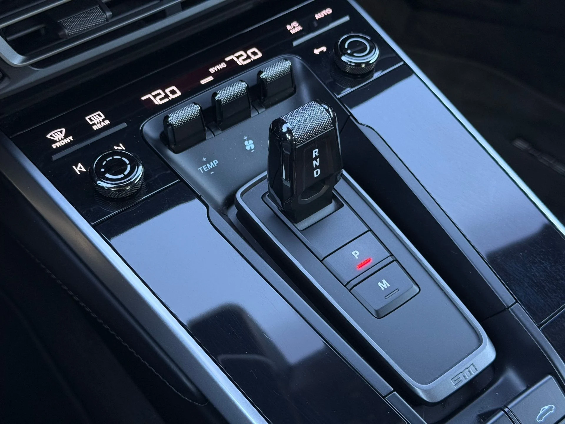 mph022_976710850_c3b68b66a16a2ae4fb6b292de611e0cc_acbbe103c2