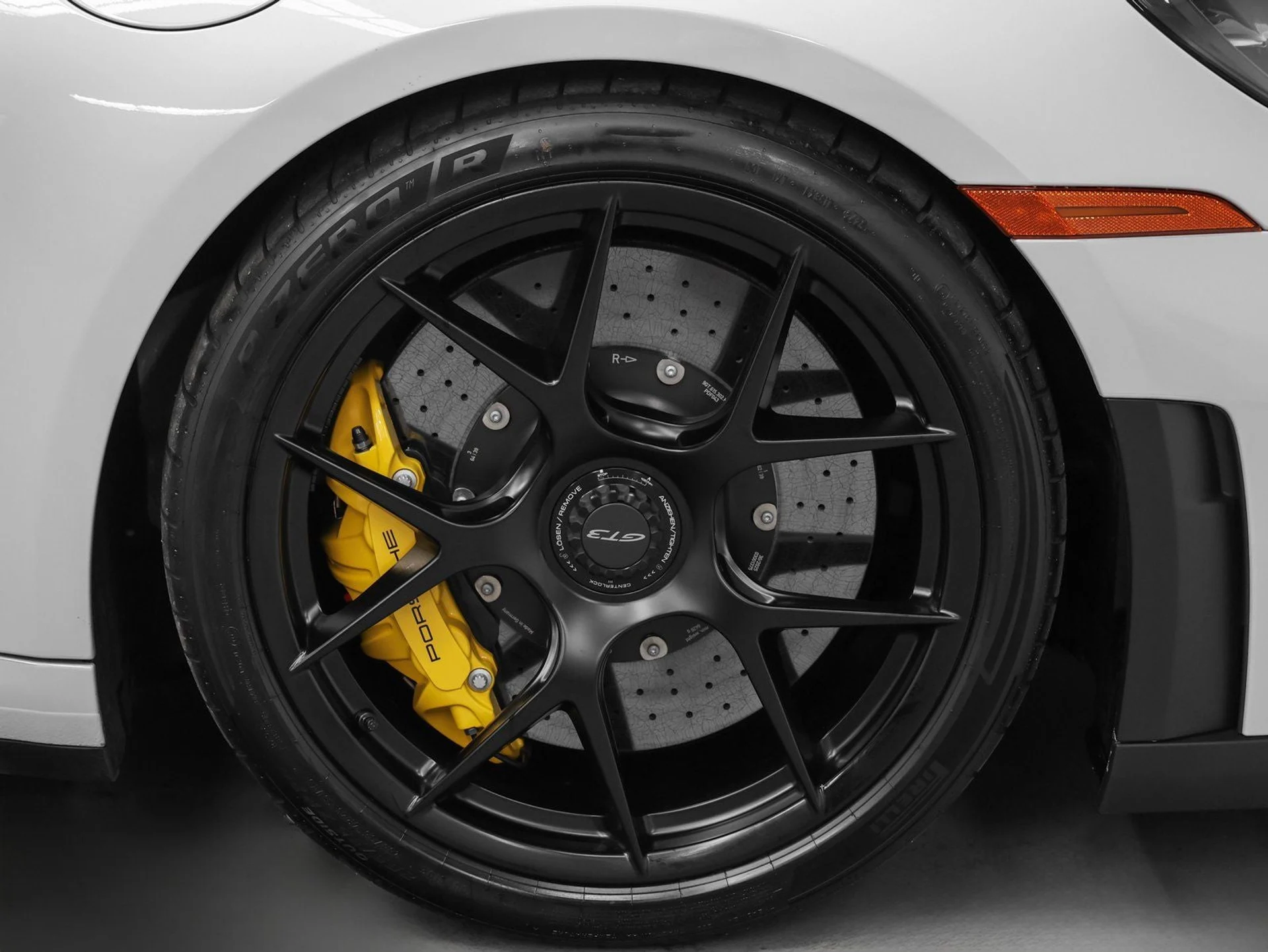 mph022_976747571_23_7e9a663eba