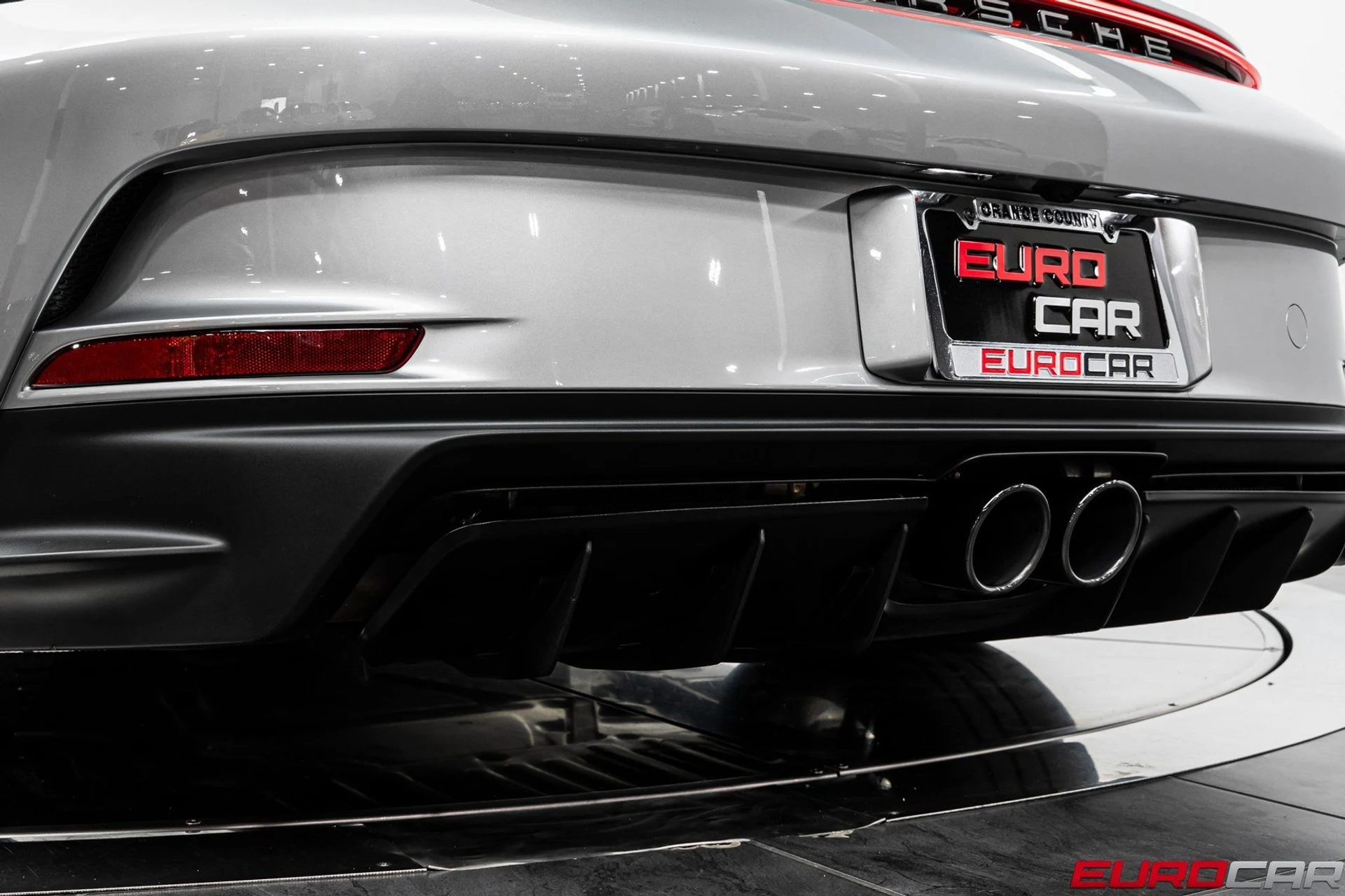 mph022_977477404_image_23_60a2e4c400