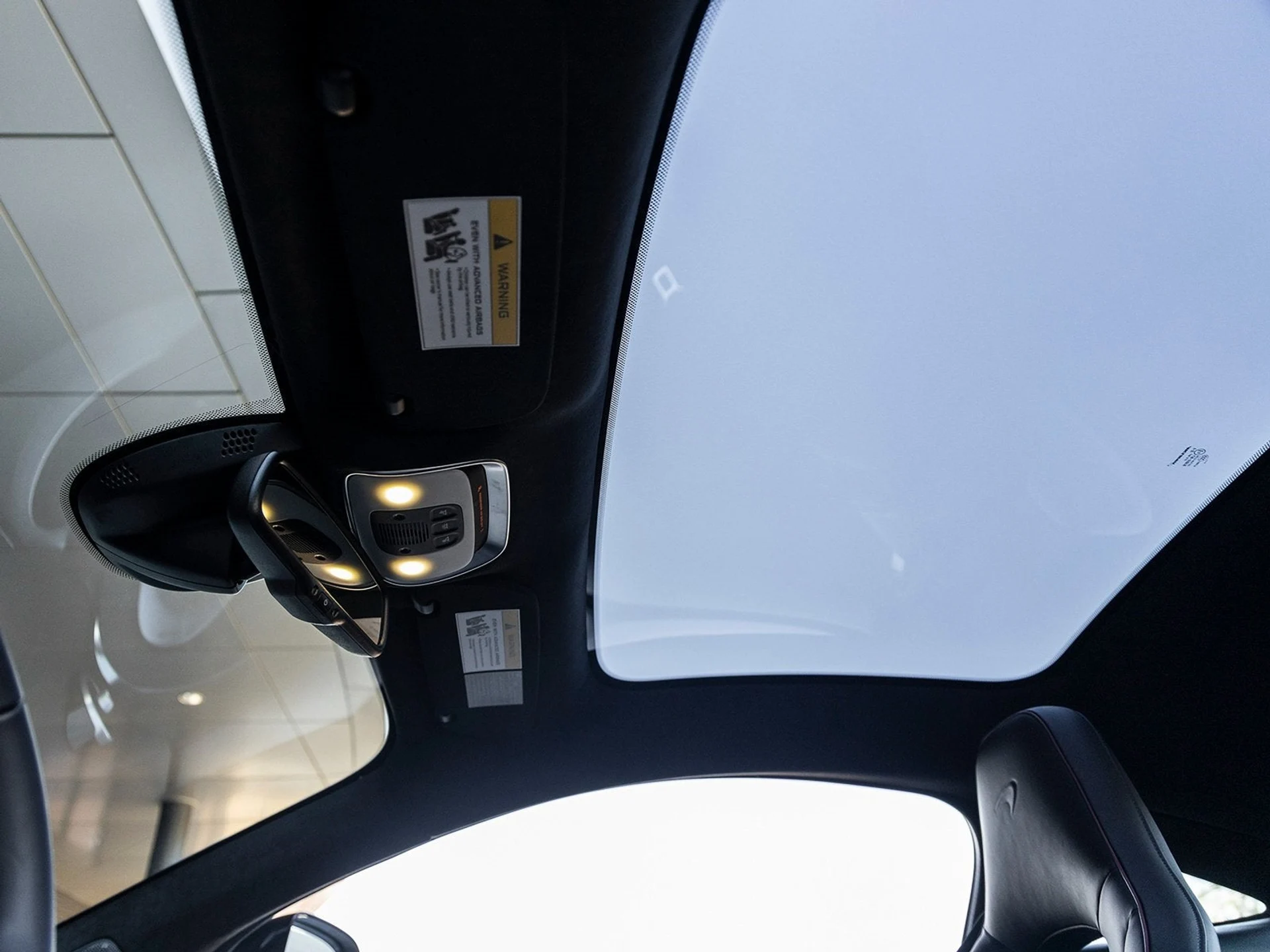 mph022_977604768_23_69a51ad034