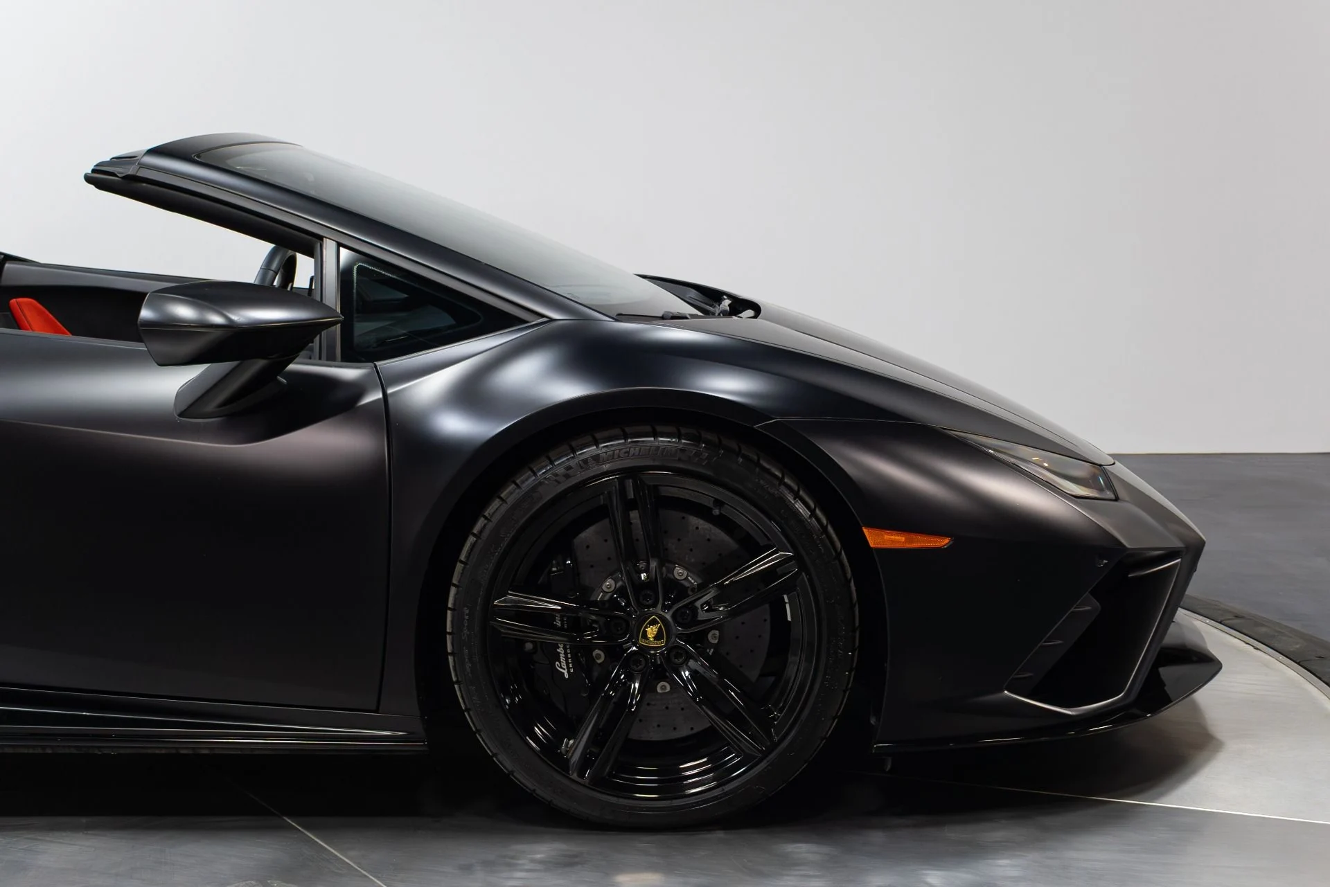 mph022_982168253_Used_2021_Lamborghini_Huracan_EVO_1773475781_bb0eab1ead