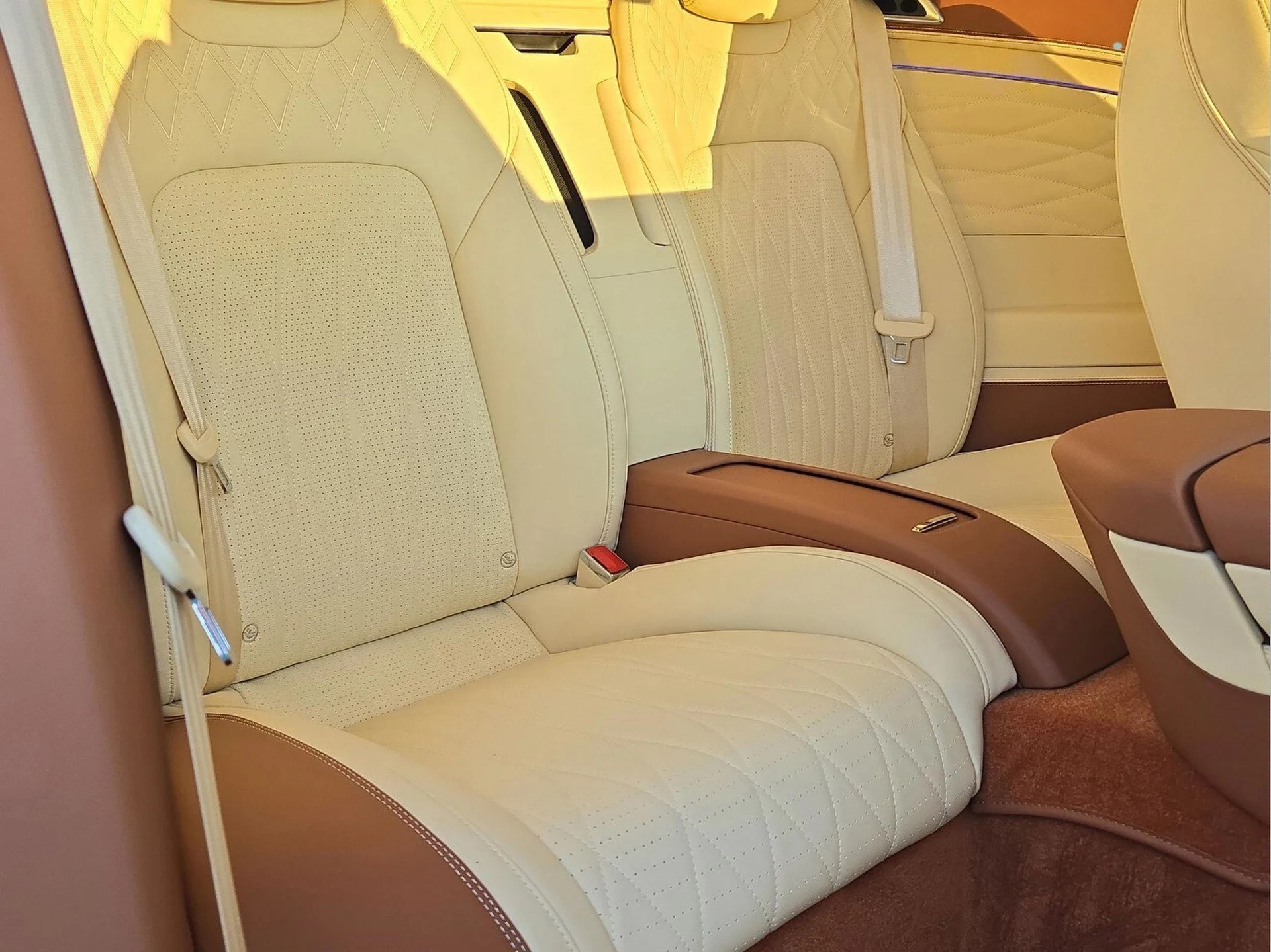 mph022_985059738_fcae9e24285c27786183383a69f09907x_709873c3c0