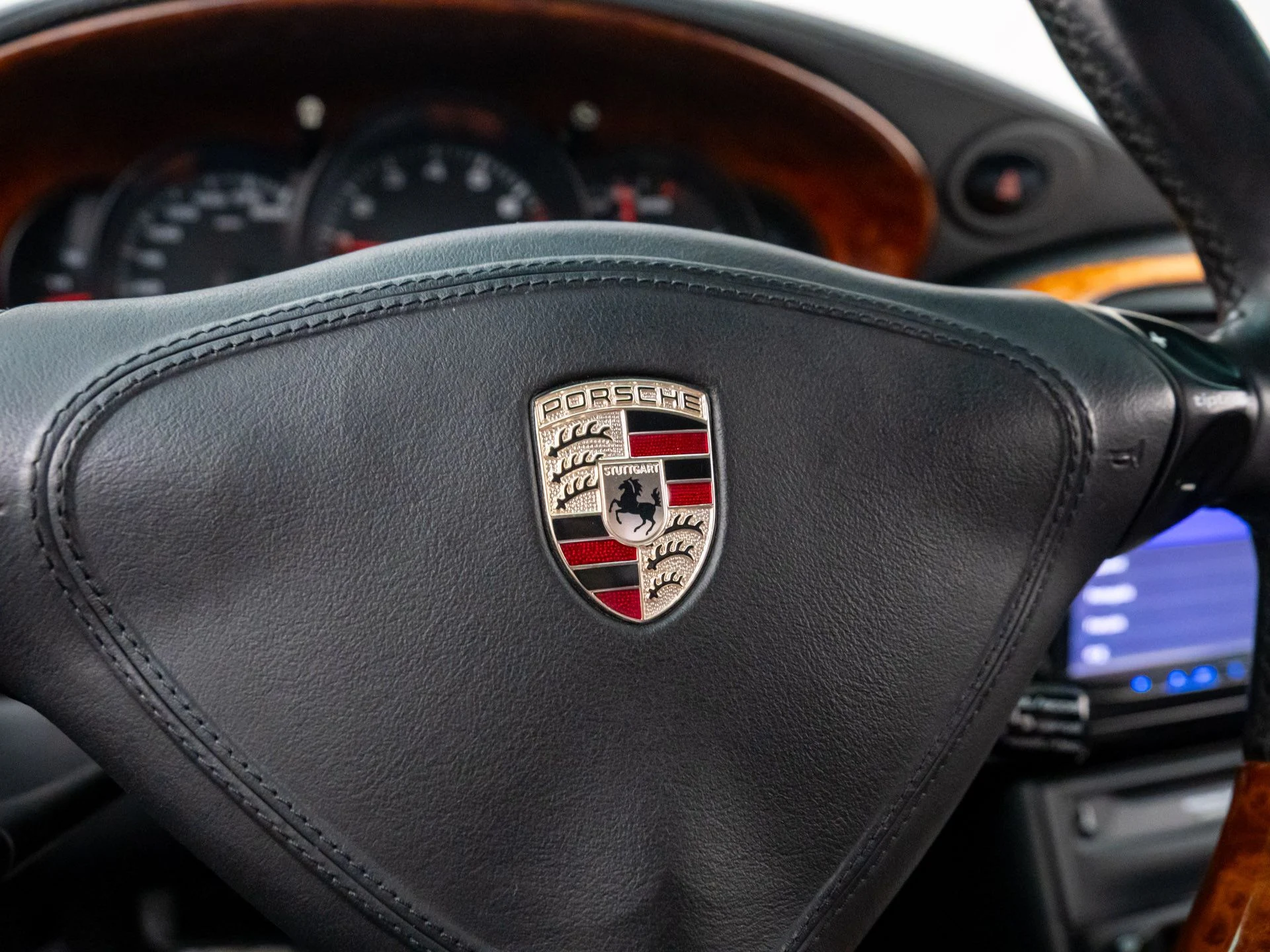 mph022_996535732_96a5cf6cf8534b5c06547d400ebbb947x_e95640e942