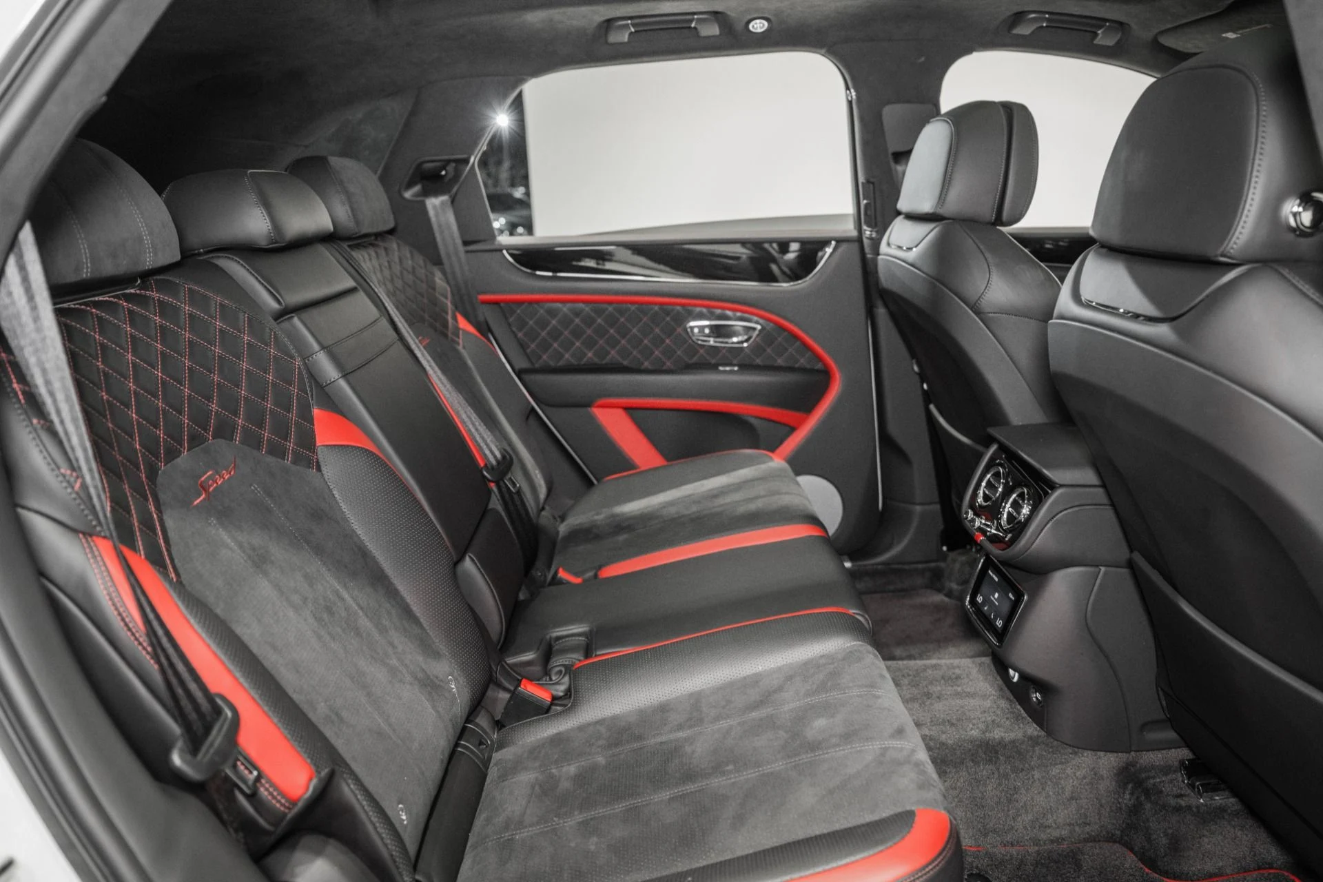 mph023_1003098222_Used_2021_Bentley_Bentayga_Speed_1773163710_593f3b19ee