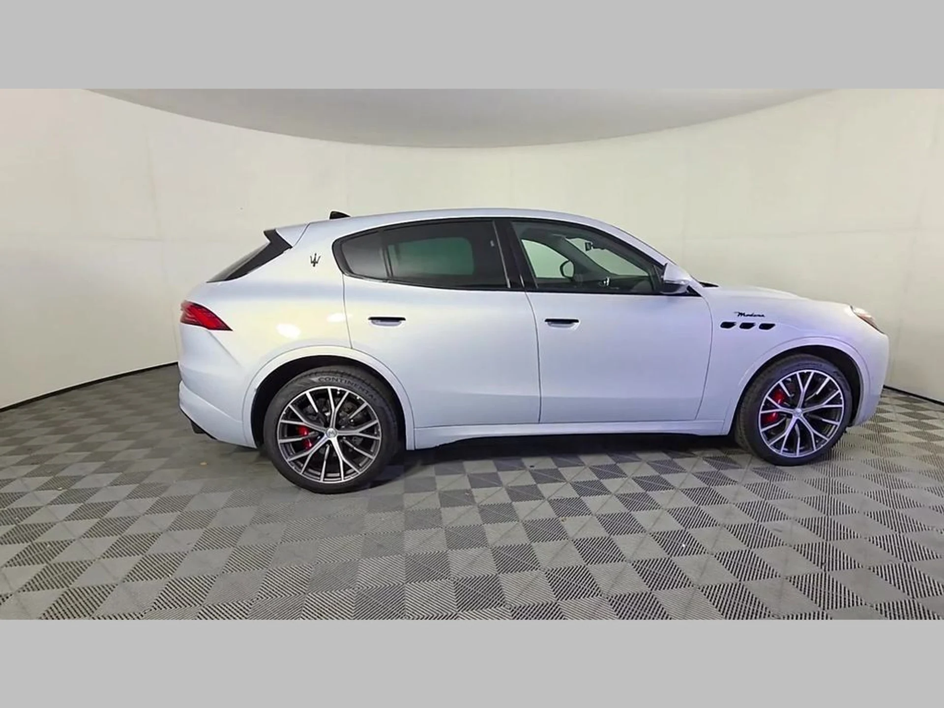 mph023_1005486976_fd6412e824631212a8f79bfeb561a594_740e293001