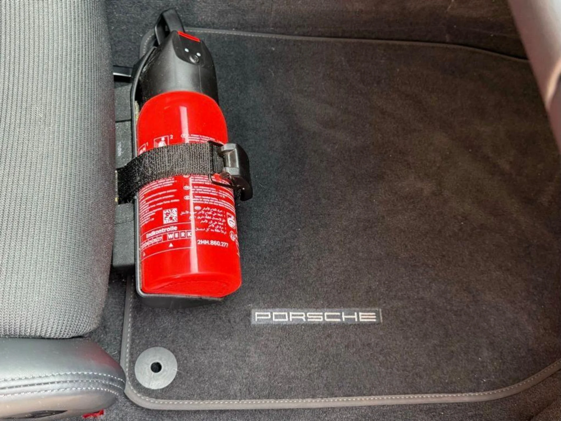 mph023_1006765195_M_Irbf_Mzy_JK_Ah_Piagl_R9_Sw_Tr6_FM_82be86482c