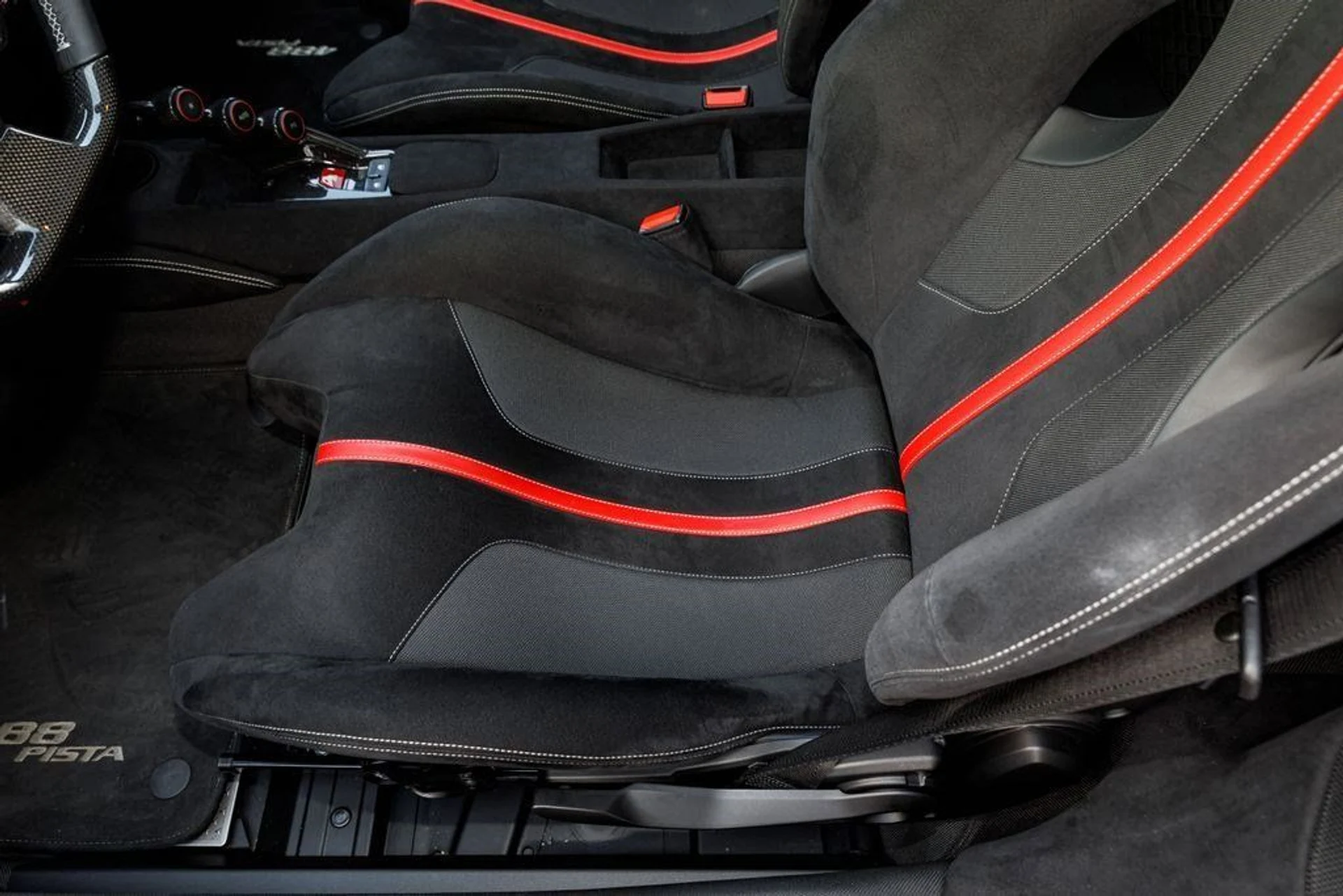 mph023_1009912928_f9cdb62ba72e2014d79b587d5e39e750_934cc070a5