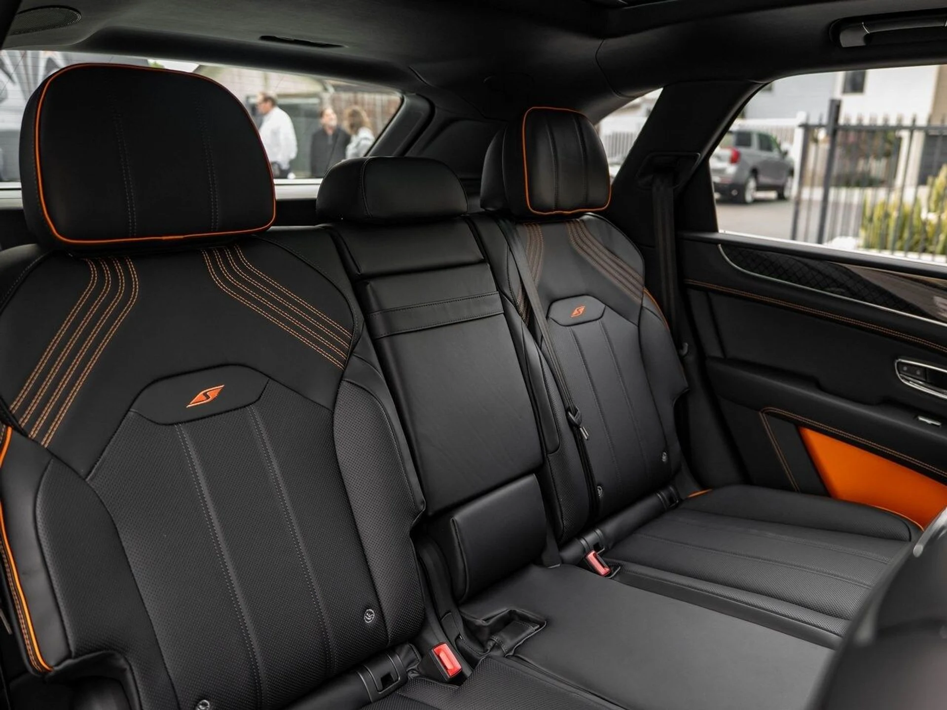 mph023_1011626506_43023623360cbe710b9bc4304aca9ff4x_f92917b4fd