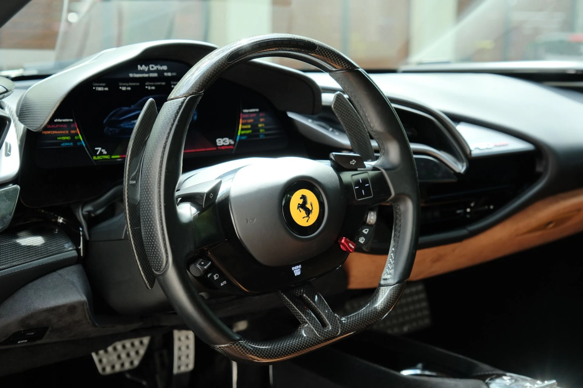 mph023_1018093268_Used_2022_Ferrari_SF_90_Spider_1790027669_1567deeabf