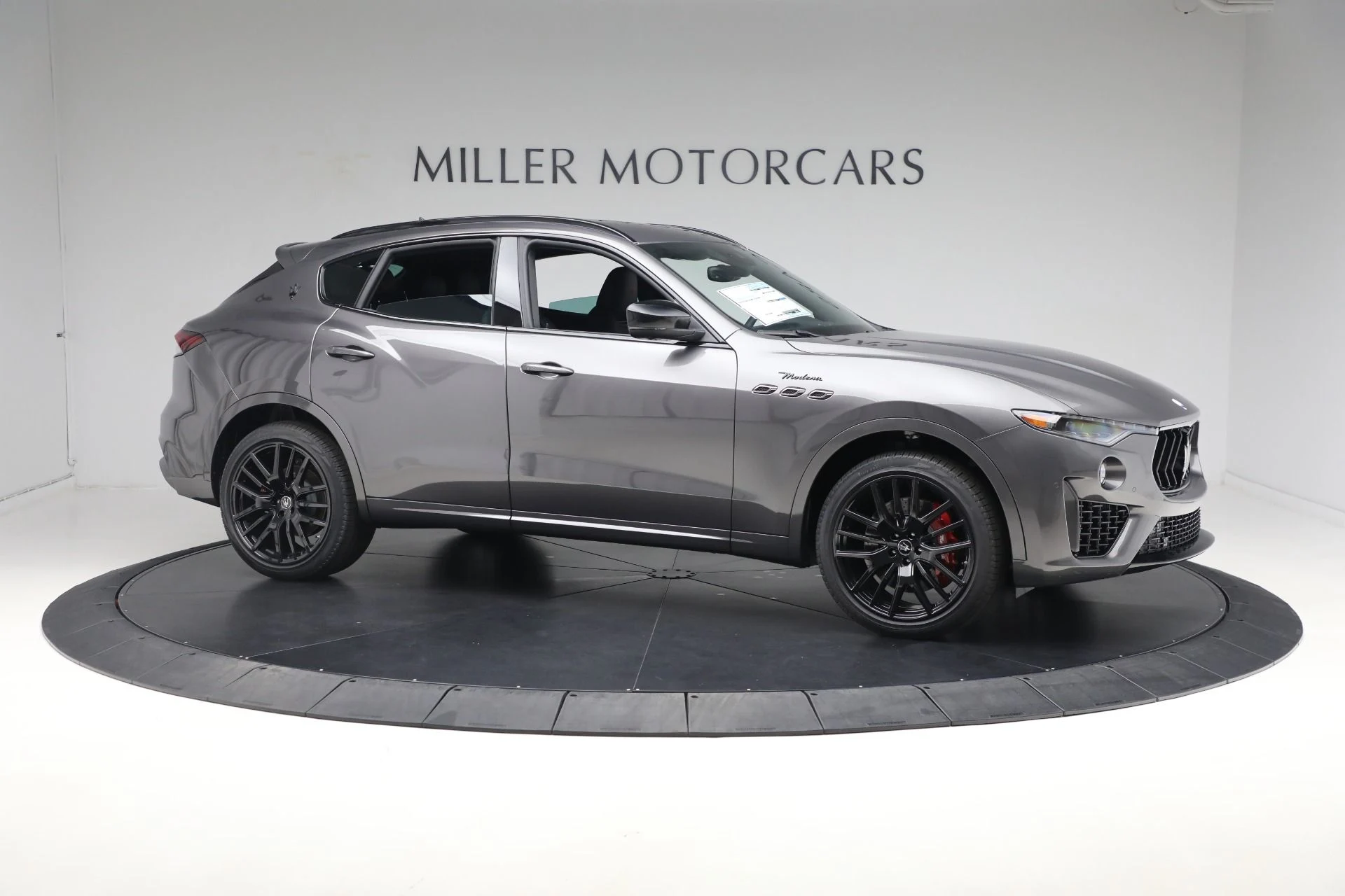 mph023_1020798089_New_2024_Maserati_Levante_Modena_Ultima_3e3c3ae491