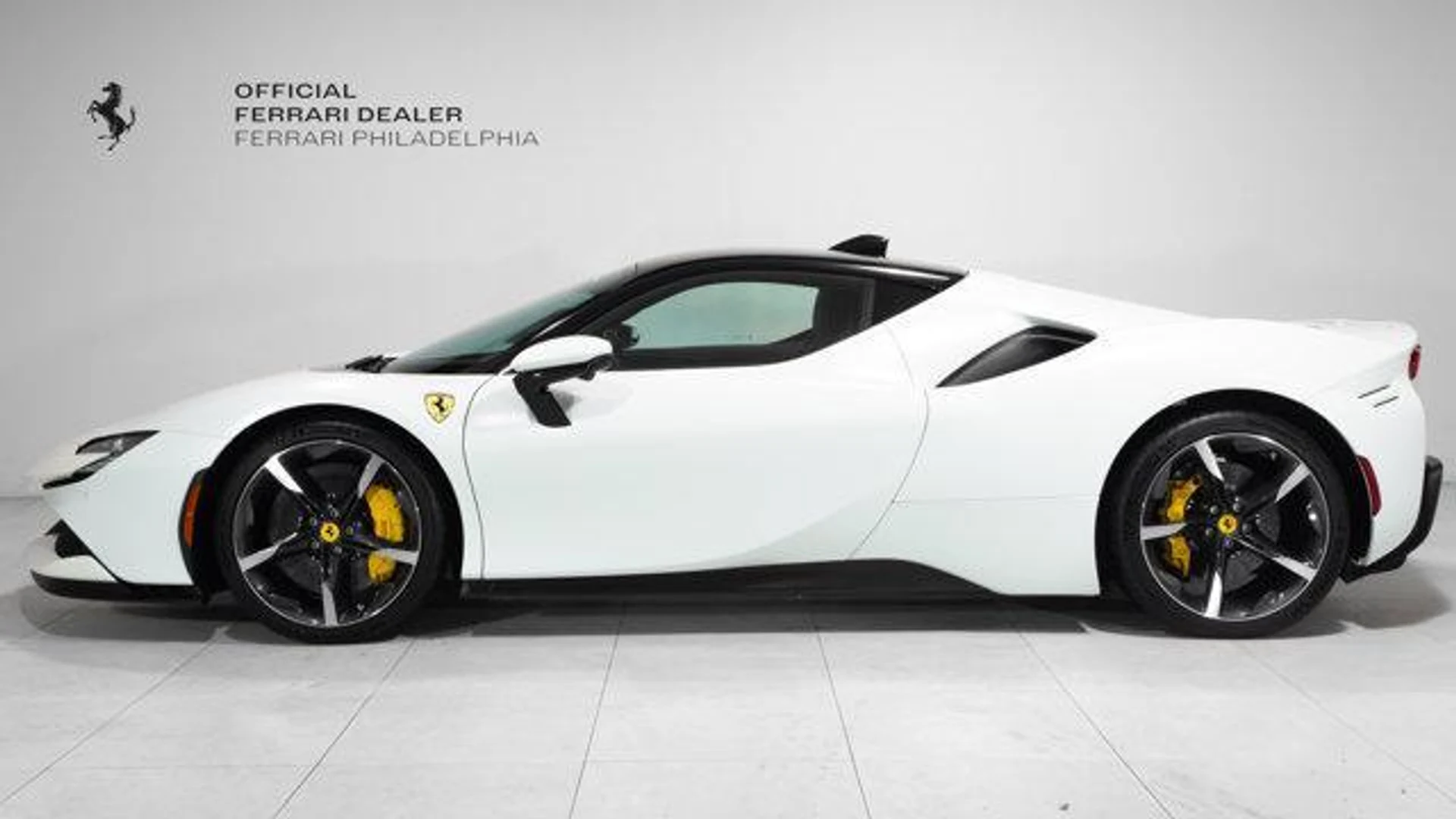 mph023_1025196276_Z14b86i8qqo_UE_8_W_Qtqlm_BC_b_RGI_aea0f05cc2