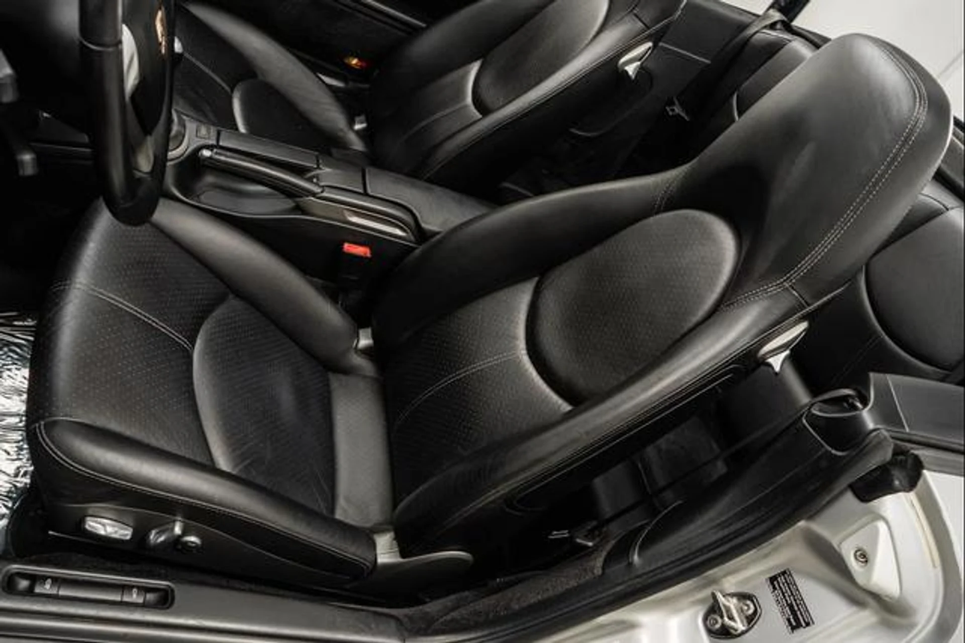 mph023_1029922615_YQWV_Fcbbpu_QX_15_EZ_Hnmam_Td8i_QY_38692b4092