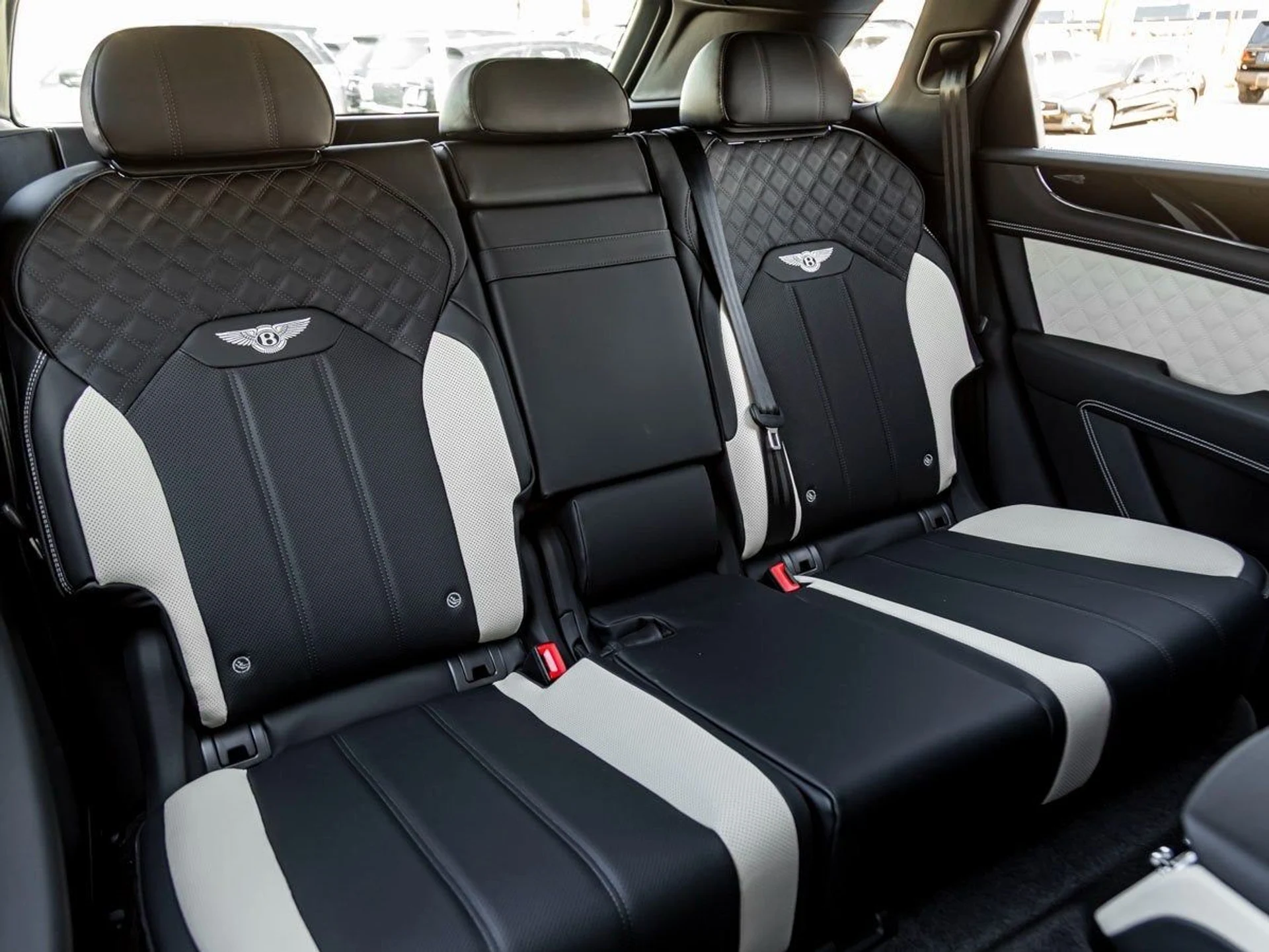 mph023_1033360052_24_157ad41483