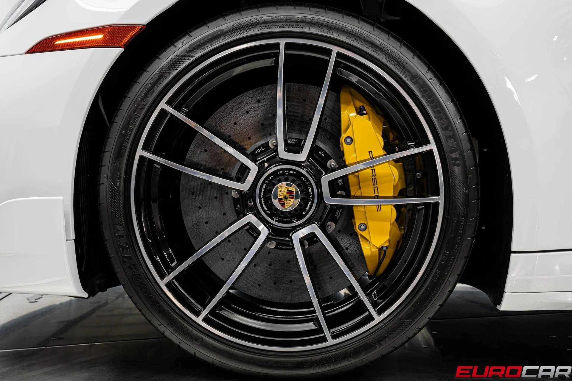 mph023_1036977479_image_24_9c79ba345a