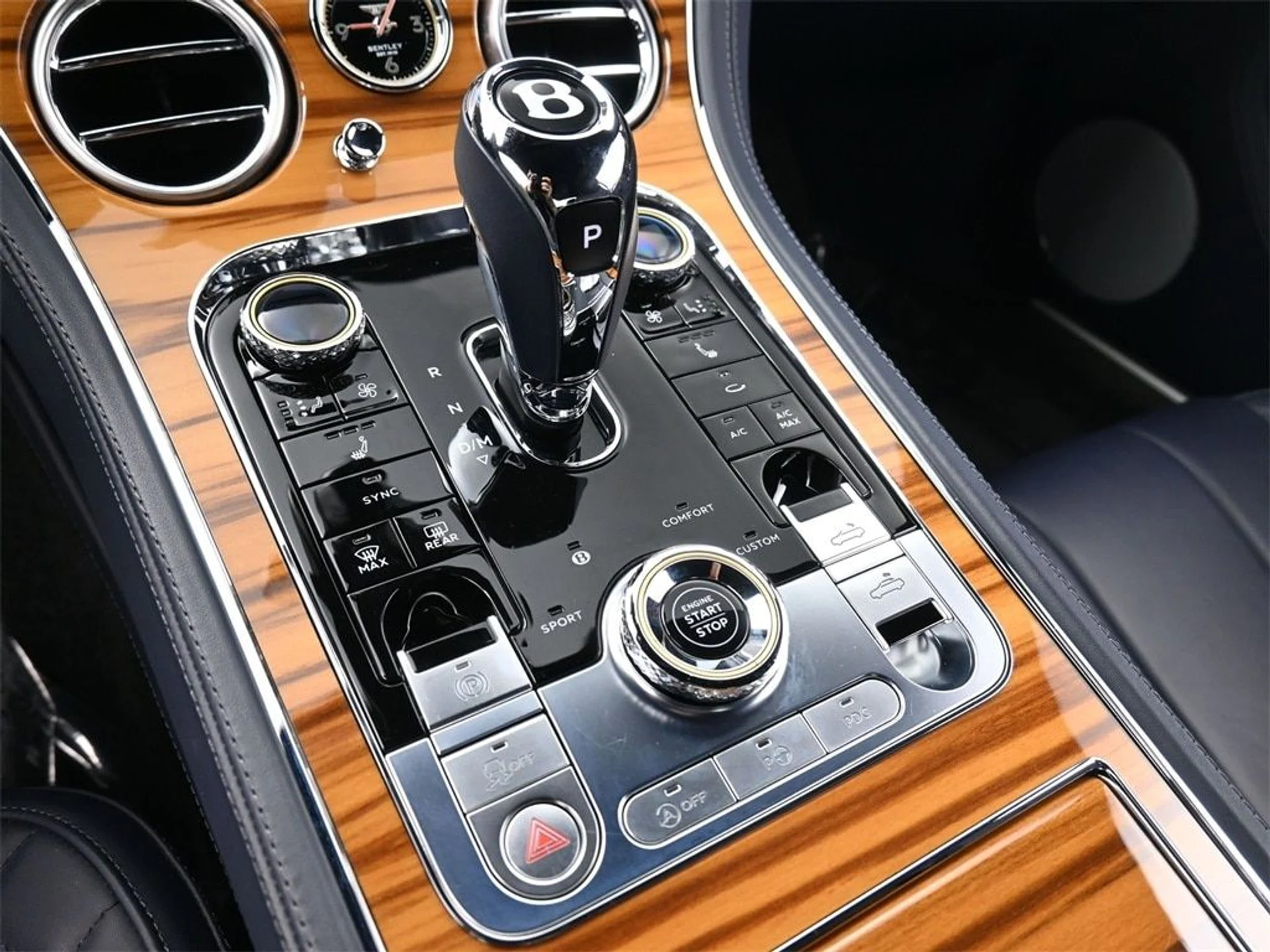 mph023_1044923095_8aa0d9d9bb07ff146c279b853d017386x_8284c82b6f