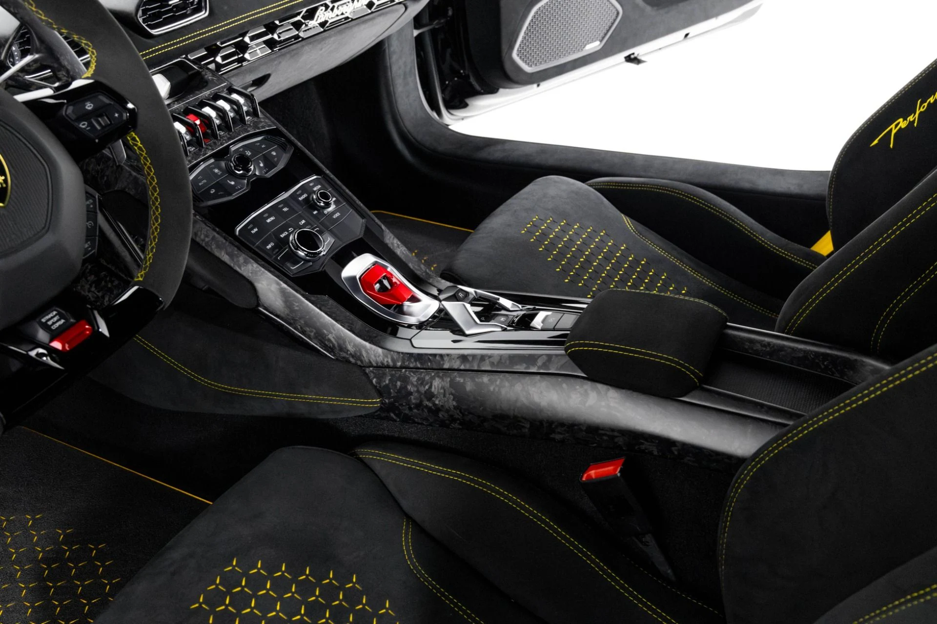 mph023_1047660737_Used_2018_Lamborghini_Huracan_Performante_1762565904_797dcda249