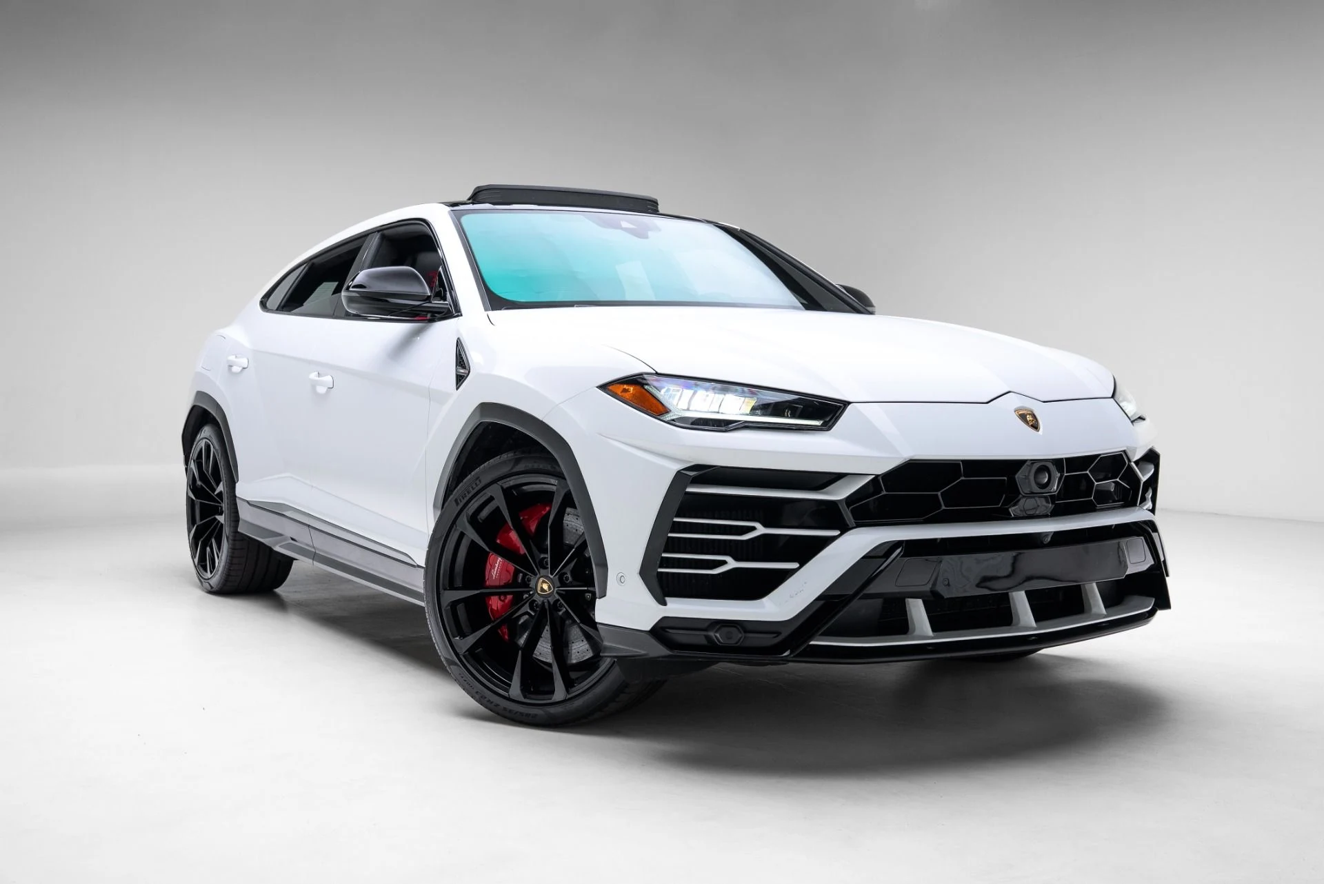 mph023_1054848590_Used_2021_Lamborghini_Urus_1775759137_17ed63267c