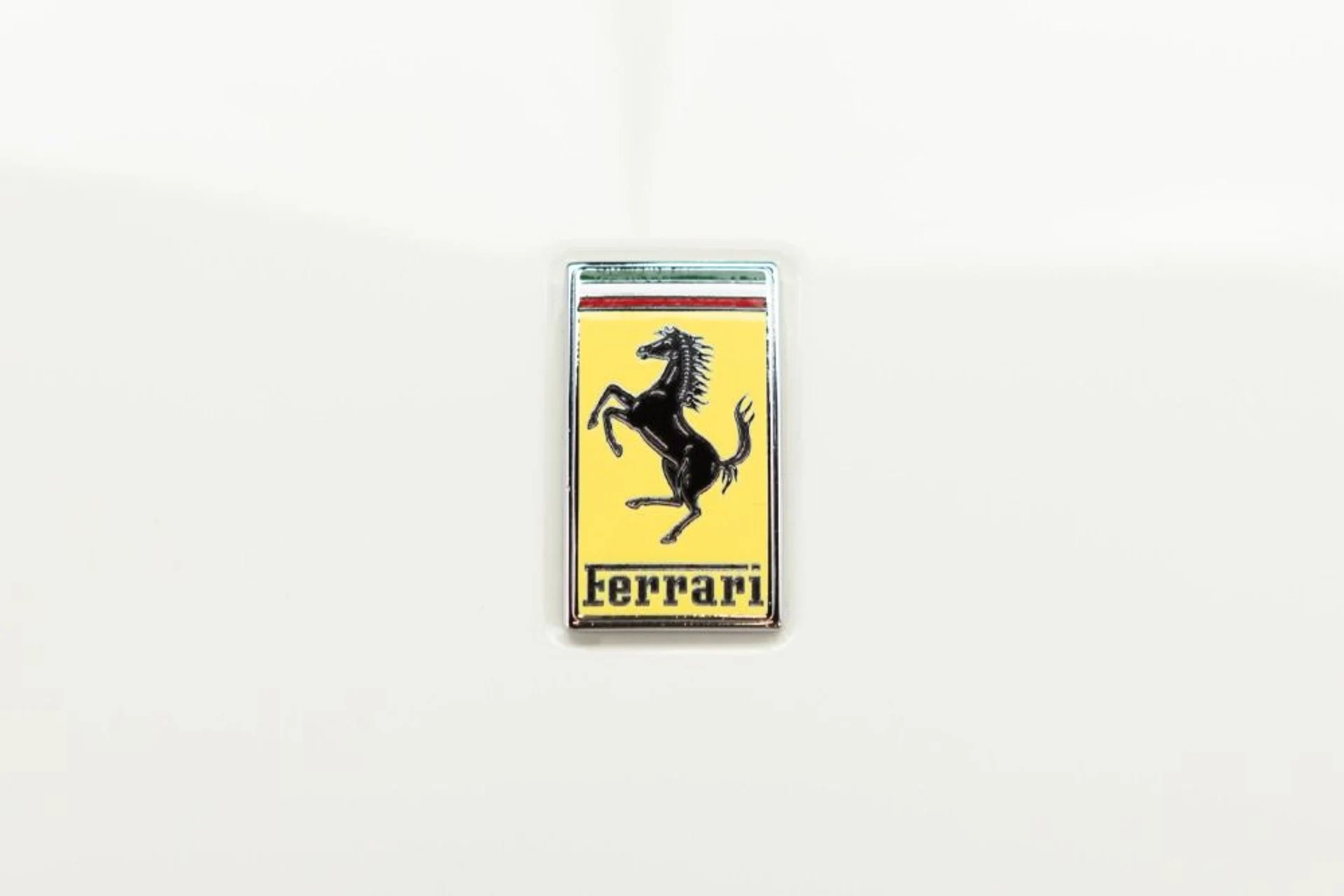 mph023_105806945_Used_2016_Ferrari_California_T_3e903c8c7e