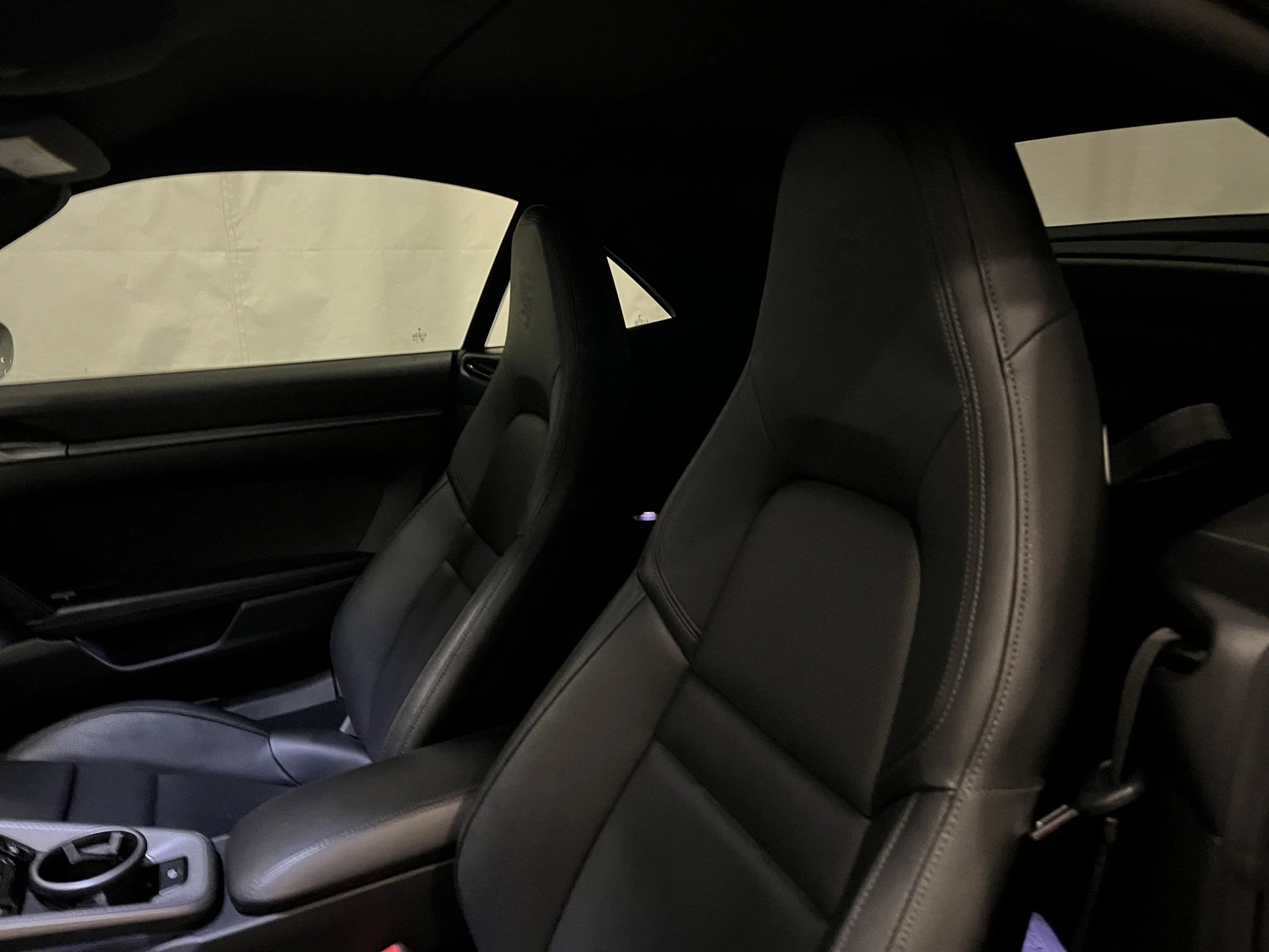 mph023_1060947616_71b6a6cf8eded0dac432546b90991917x_a0ef59c400