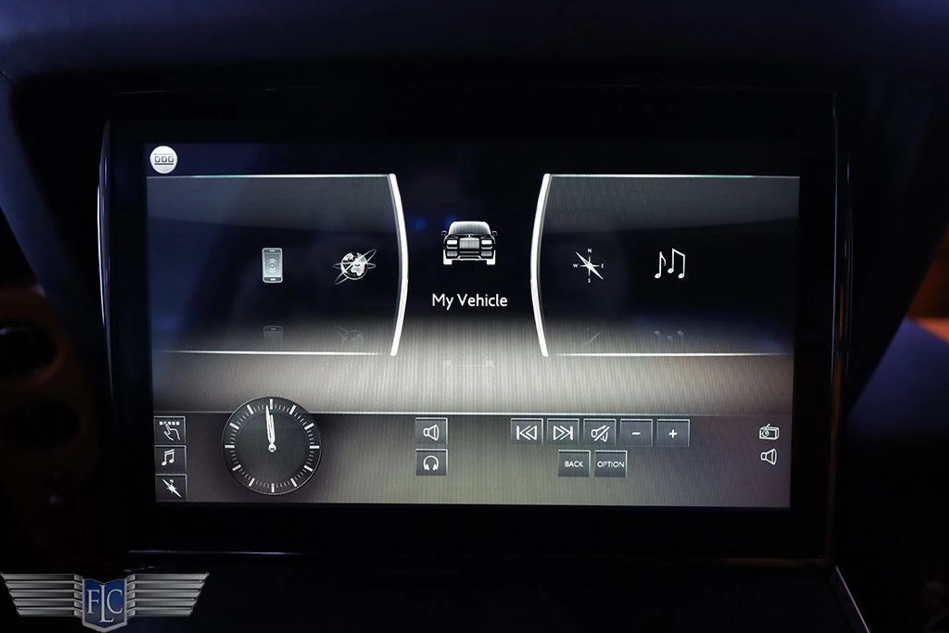 mph023_1064941627_used_2023_rolls_royce_cullinan_sportutility_6305_22995243_24_1024_dba698c920