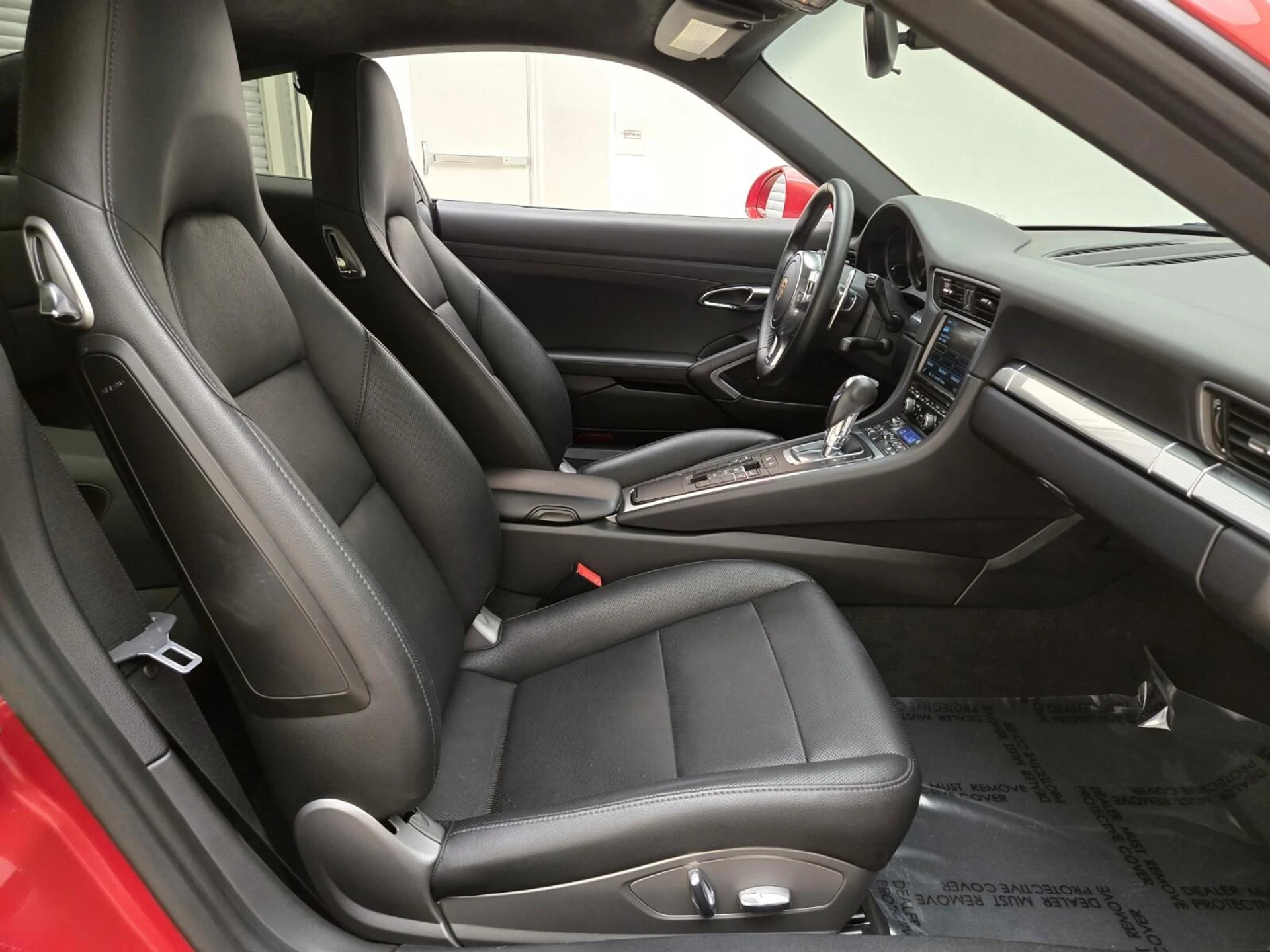 mph023_1068918878_Used_2014_Porsche_911_Carrera_1777355653_d64fd5b54a