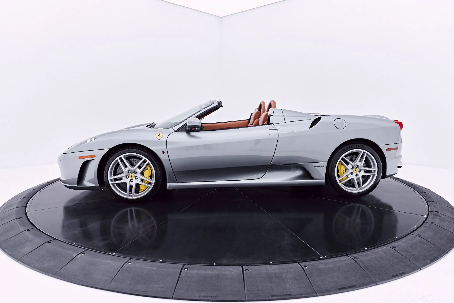 mph023_1079212447_Used_2009_Ferrari_F430_Spider_1782842827_9931024878