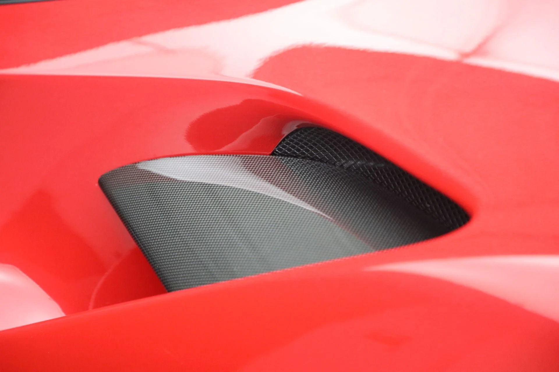 mph023_1079283638_Used_2018_Ferrari_488_GTB_1785949713_c2c748256f