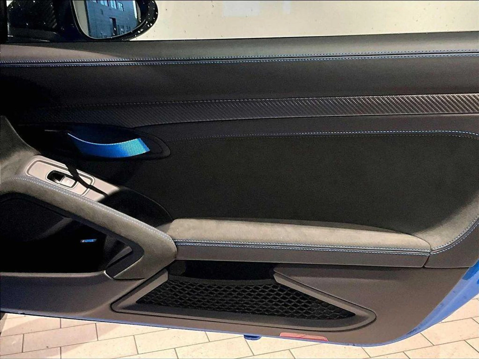 mph023_1081306810_M_Eo_VIG_8_Oa_VC_17_J_60_SWR_Ey_8_Yp_E_a049500169