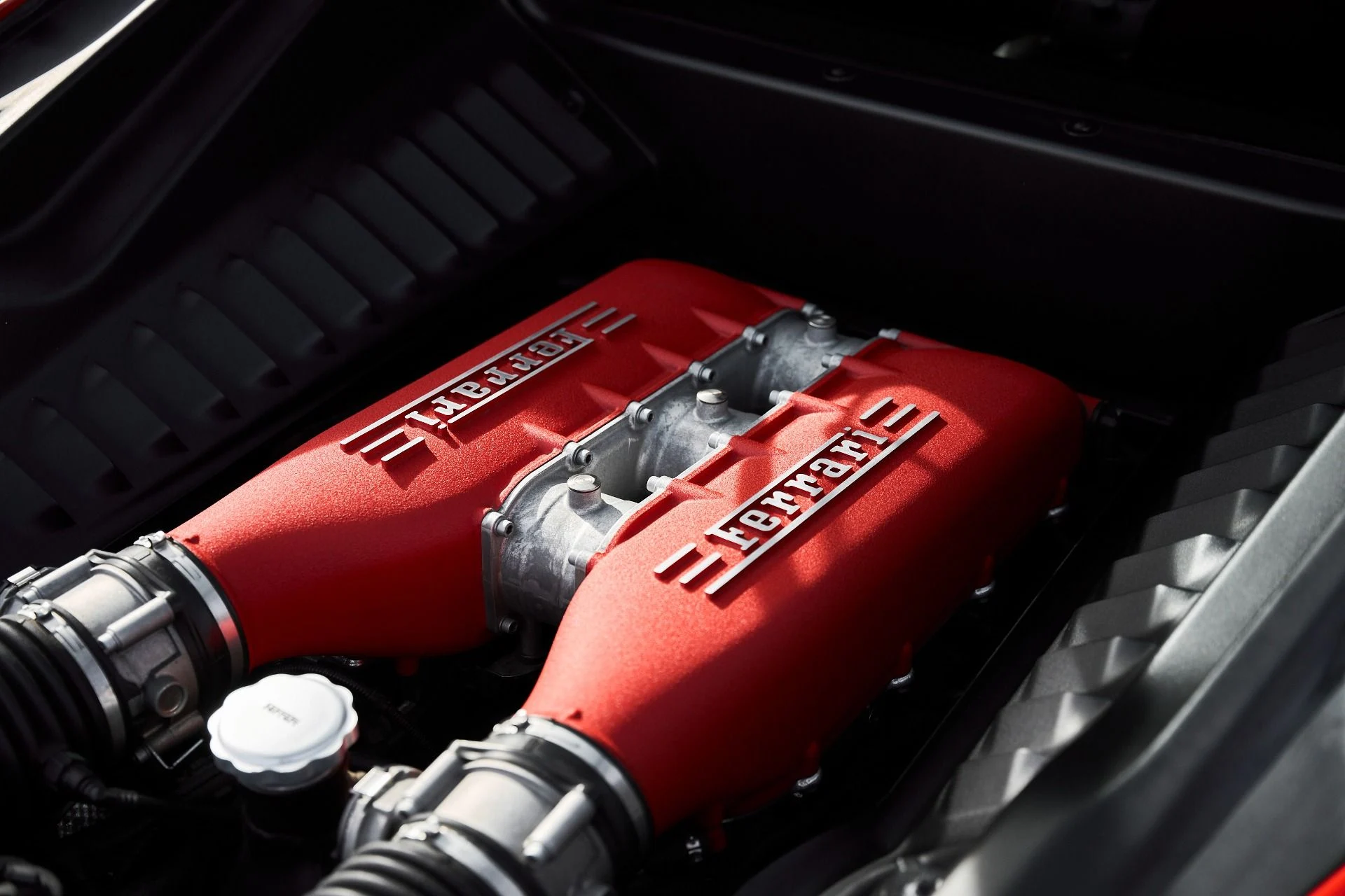 mph023_1084159269_Used_2012_Ferrari_458_Italia_Base_1766458139_e7b9f238b8