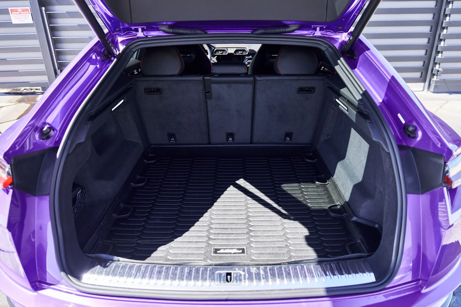 mph023_1085638725_Used_2024_Lamborghini_Urus_Performante_1773968259_647feb274d