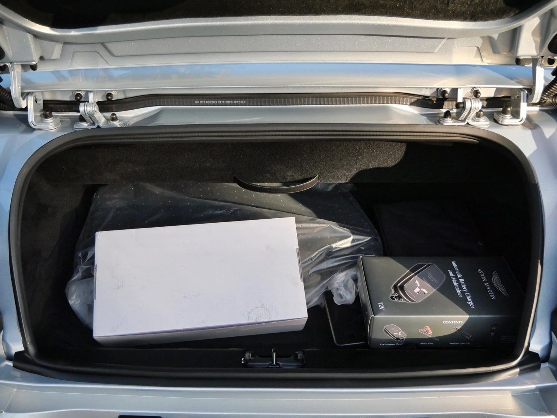 mph023_1090770277_8a34f4a007e8e8da864d5ea0d6d9697dx_9e05ae38c0