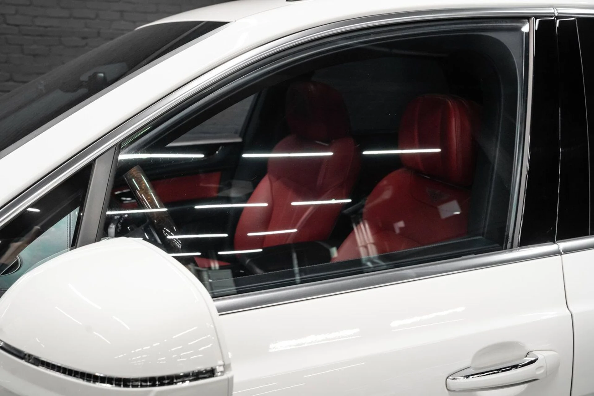 mph023_1091124722_bentley_bentayga_2019_ba095d6cfe