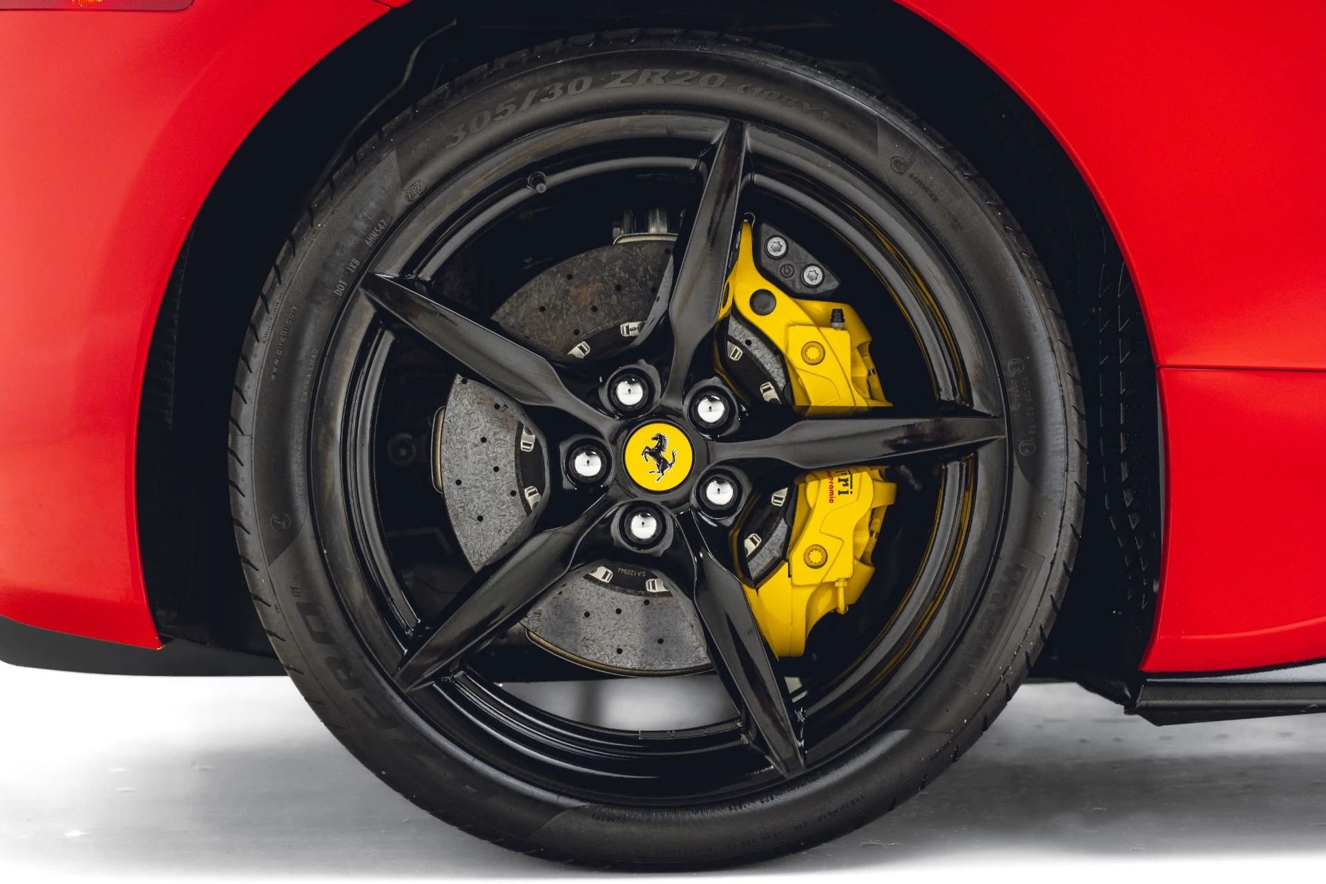 mph023_1097804331_Used_2017_Ferrari_488_GTB_1781799295_7c3de01884