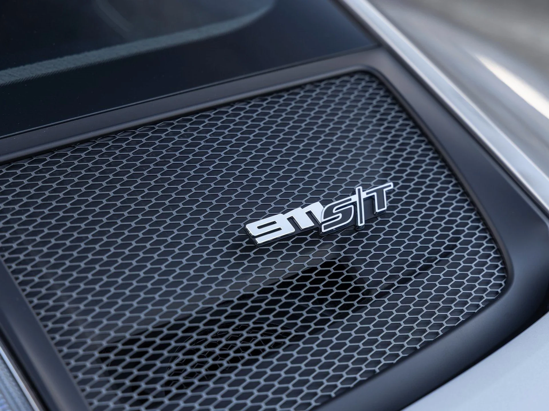 mph023_1098893490_24_4b65dd35a3