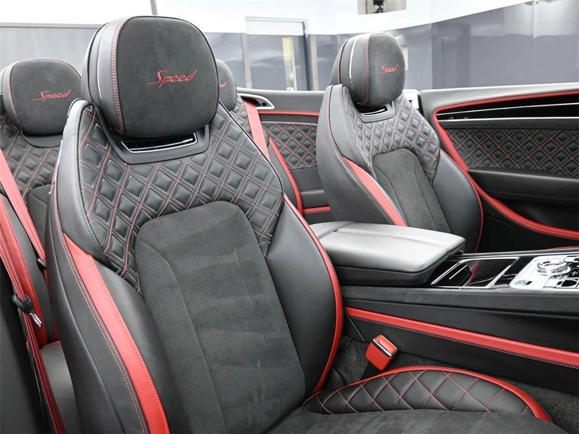 mph023_1103376545_E6_NSRLS_Ndyur1skm1_O6_Y_cb_TE_8s_deb5024085