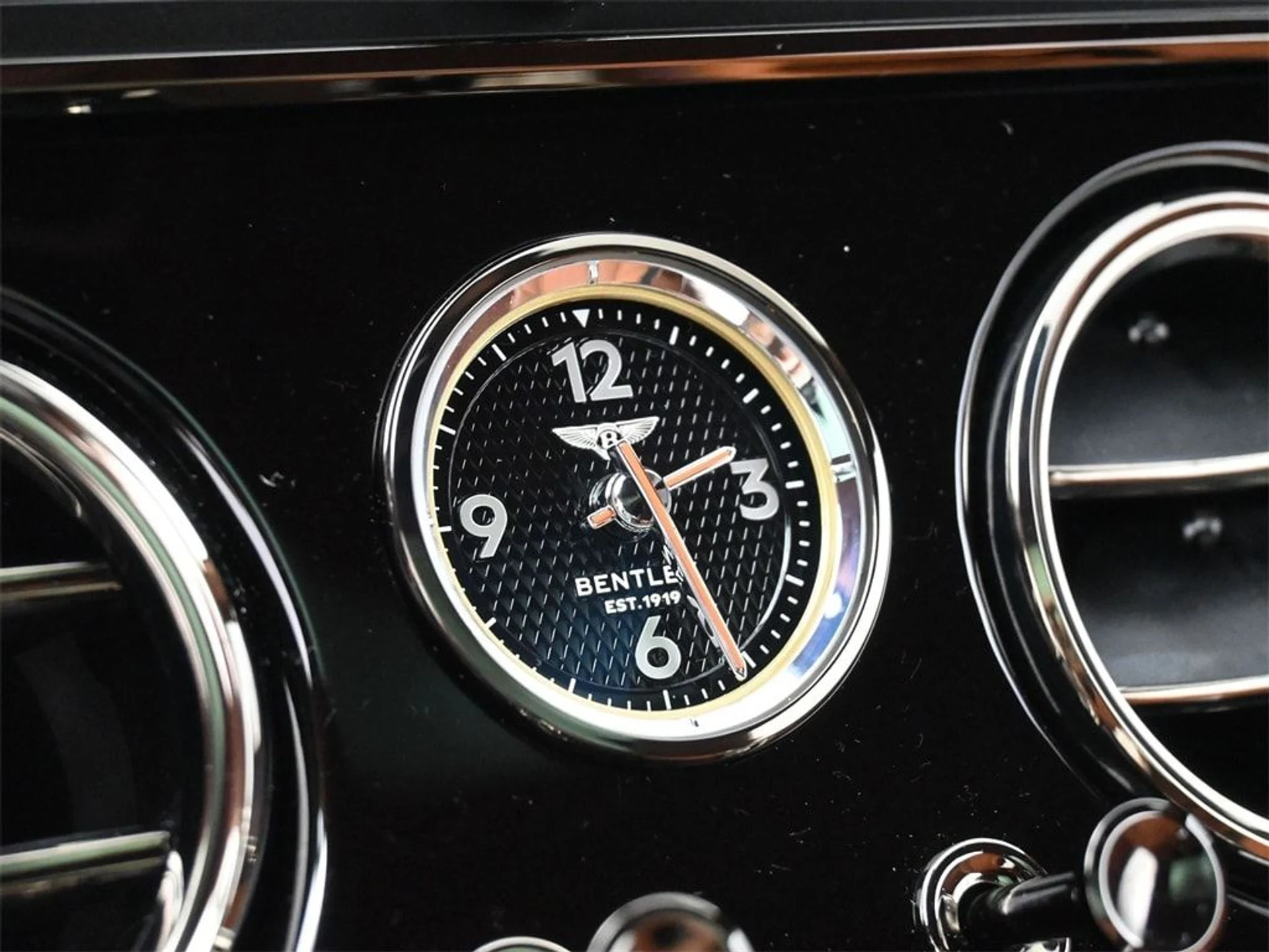 mph023_1105885890_1347dfcff7c9ab9c586a5d7ad195146cx_7626ad970c