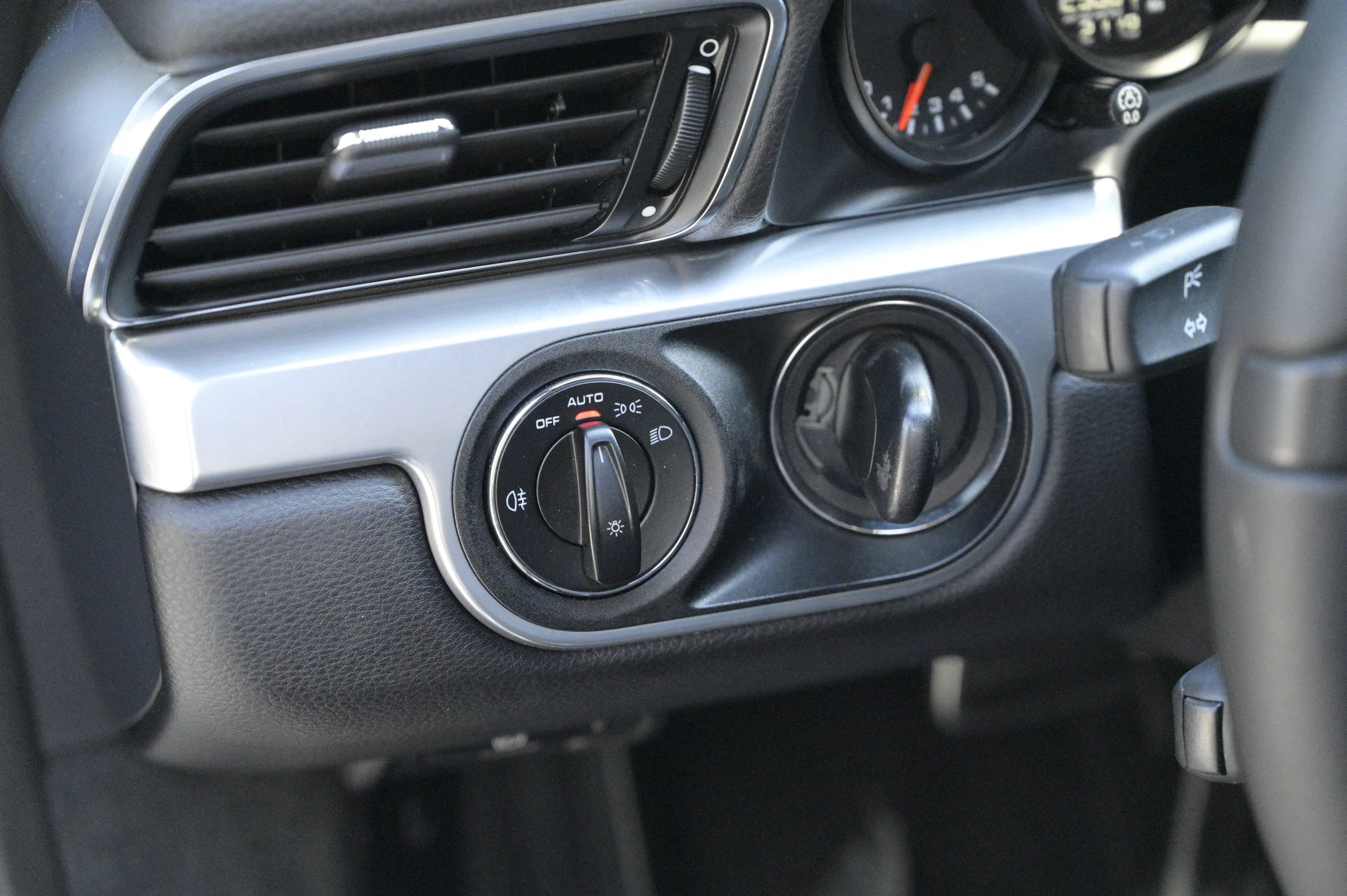 mph023_1106650900_94dc49f7fc1f4080be2649233409a093_f3ea27f858