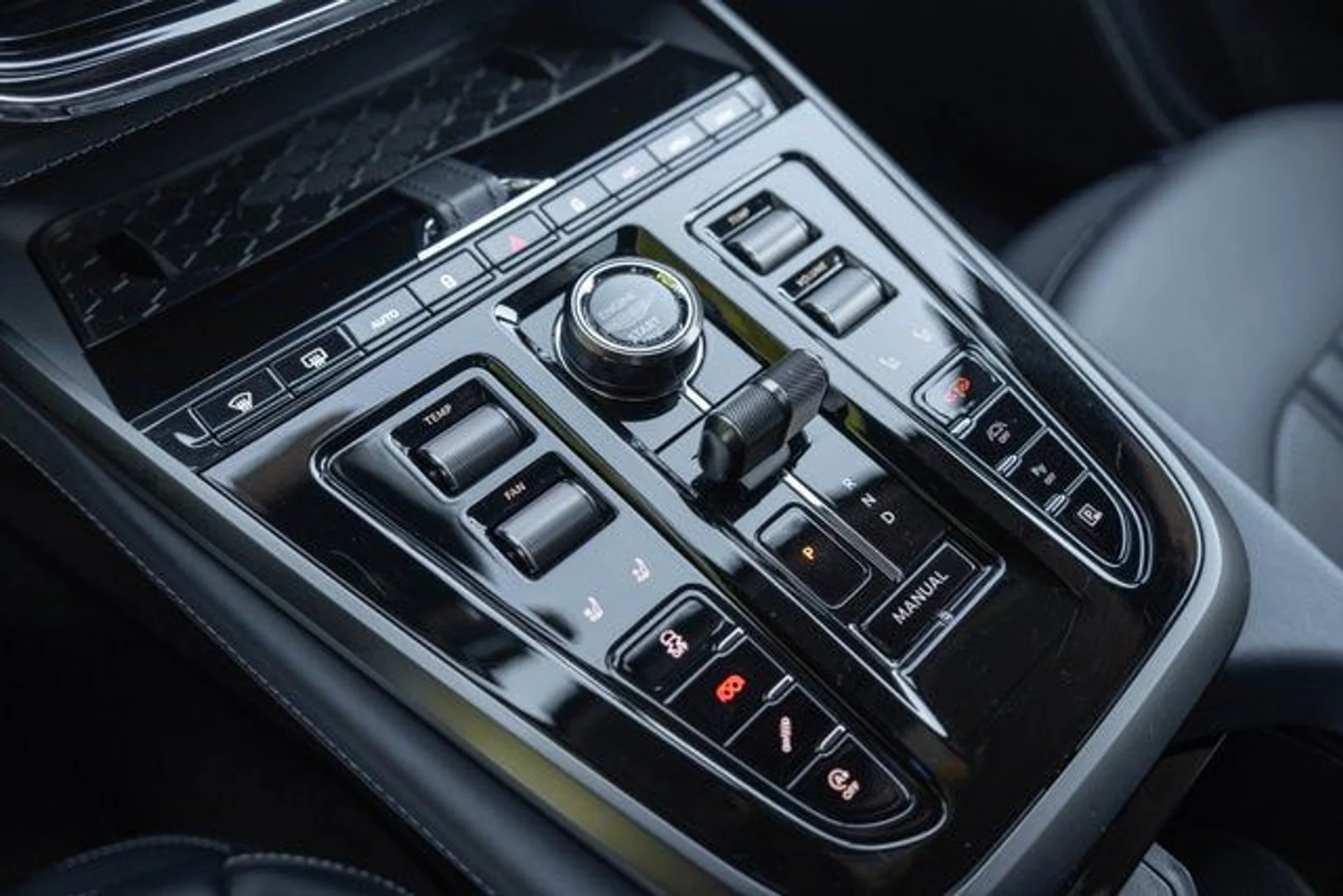 mph023_1111037264_24_7d007fb1ed