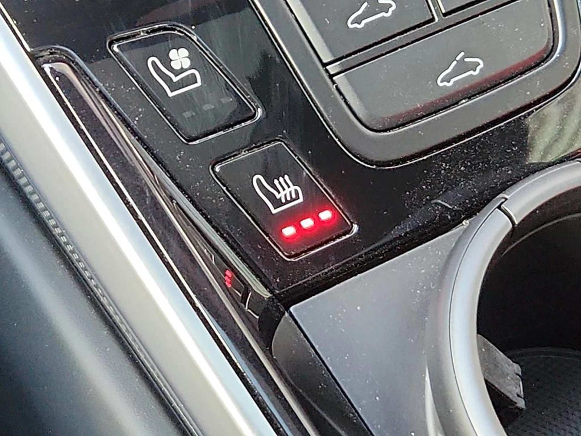 mph023_1112117299_Brrd3_Omb8_X_Nh_Q4gq2h0u_LMPQ_Tr4_5c5744524b