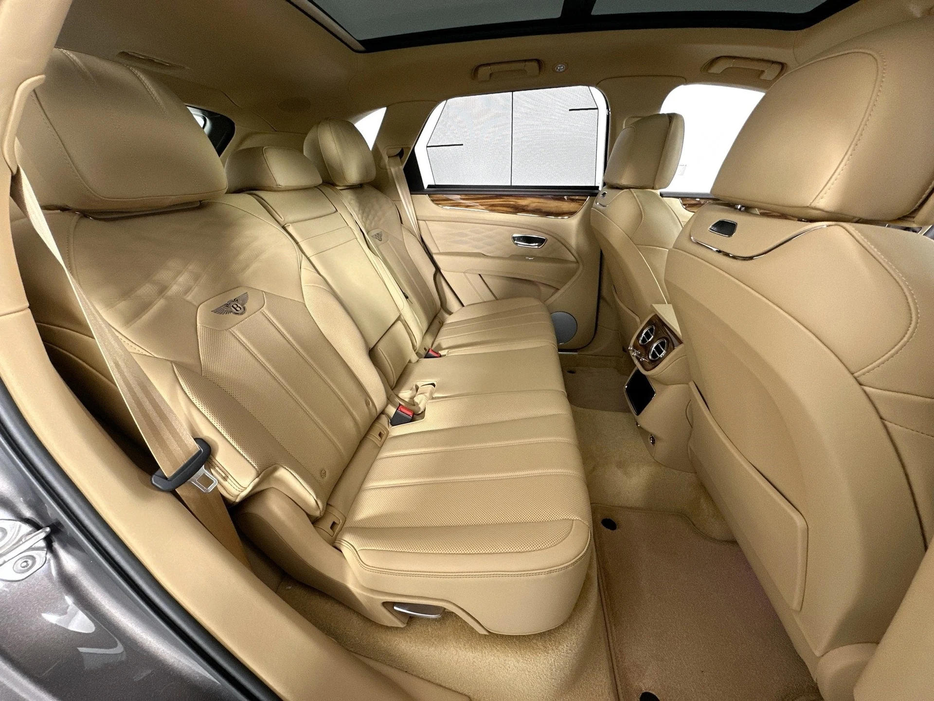 mph023_1114677444_24_8aa879bf35